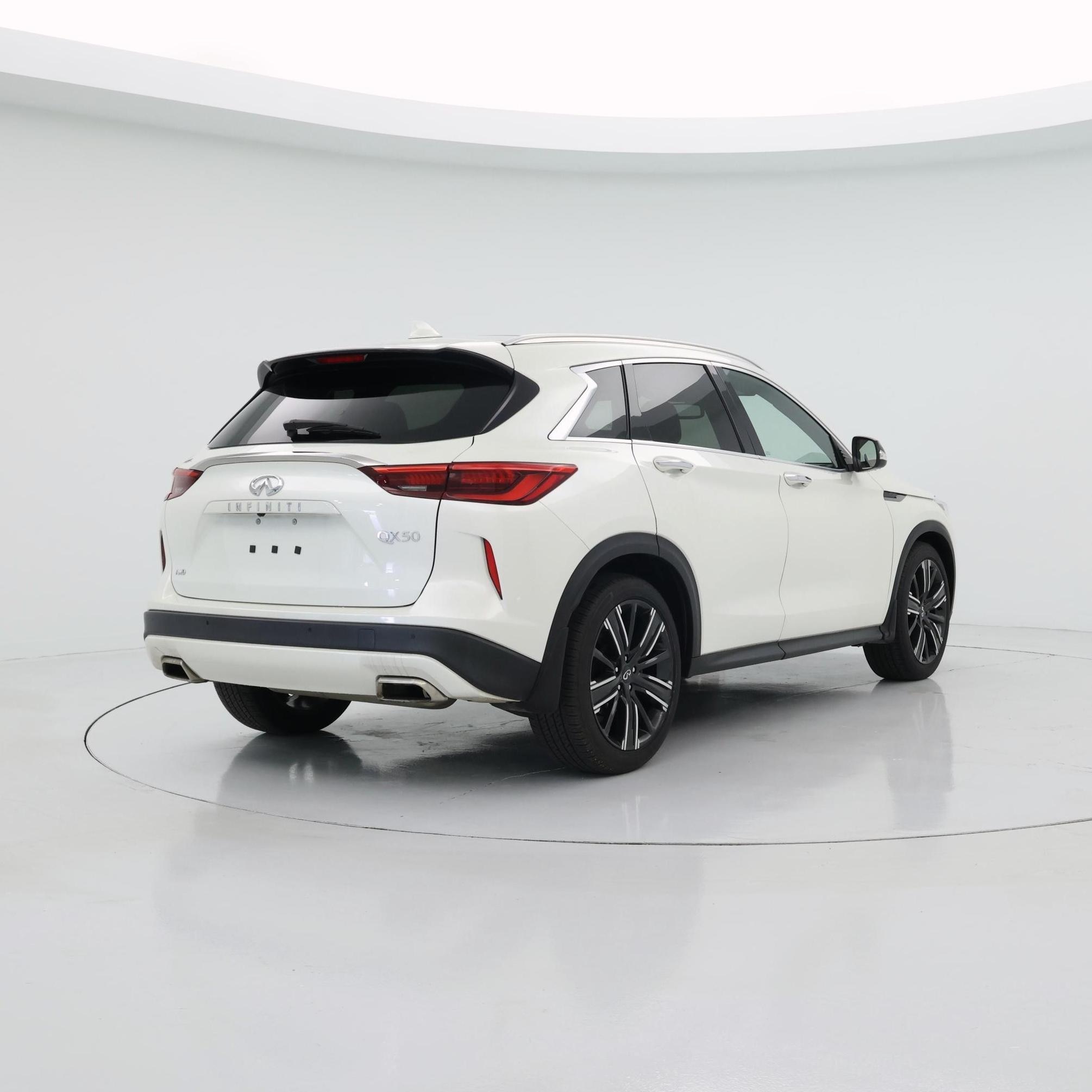 Thumbnail: 2021 INFINITI QX50 - 8