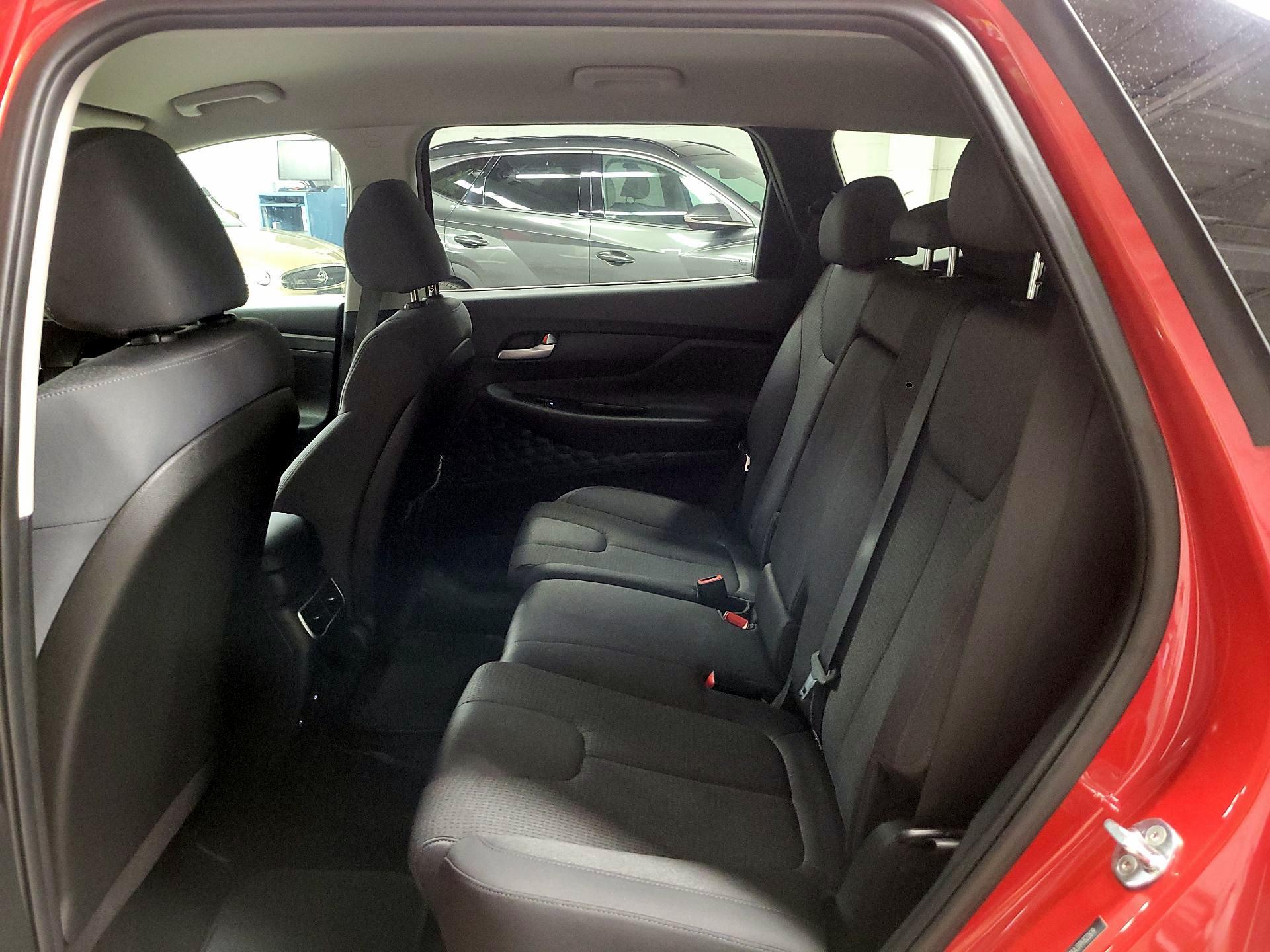 Thumbnail: 2023 Hyundai Santa Fe - 18