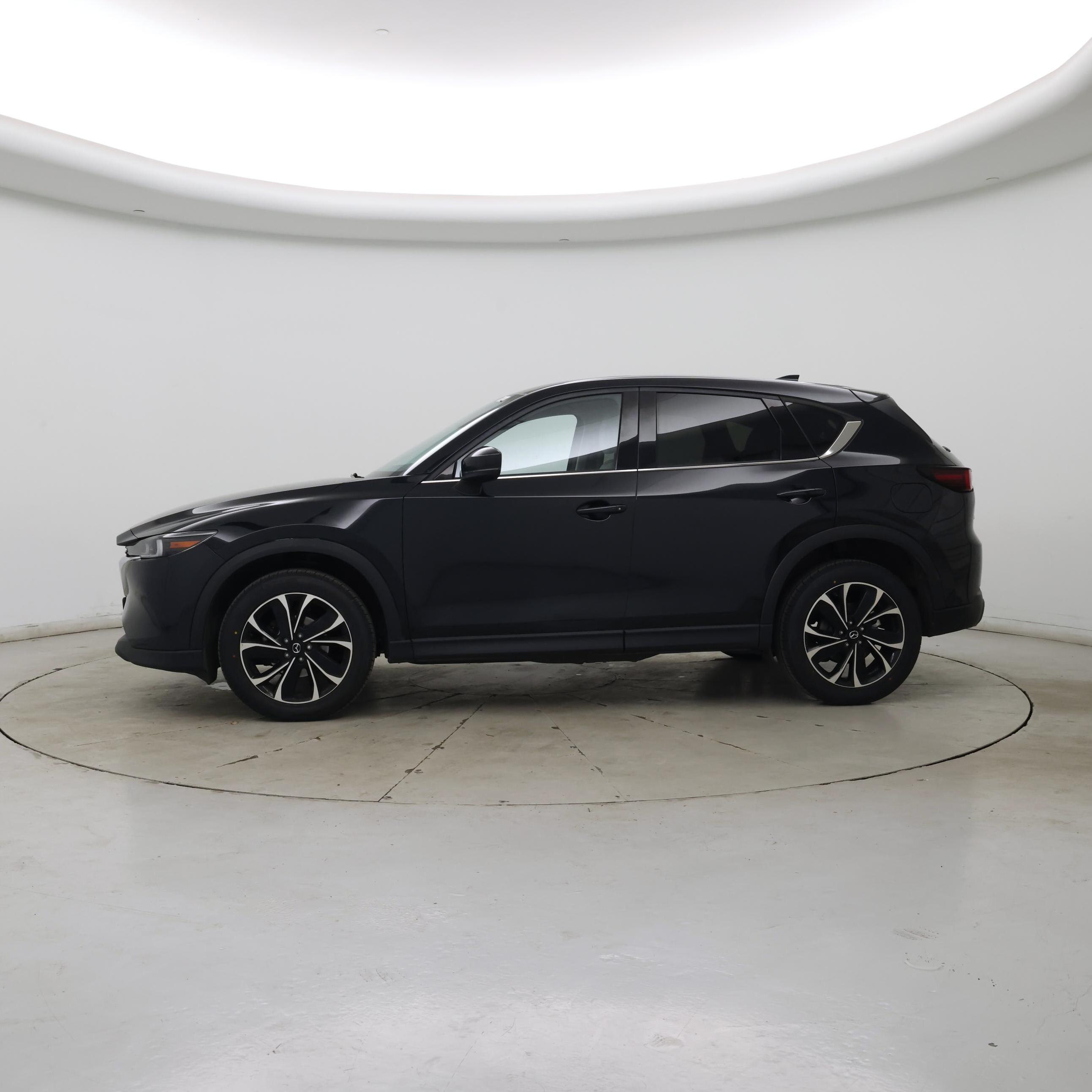 Thumbnail: 2023 Mazda CX-5 - 3