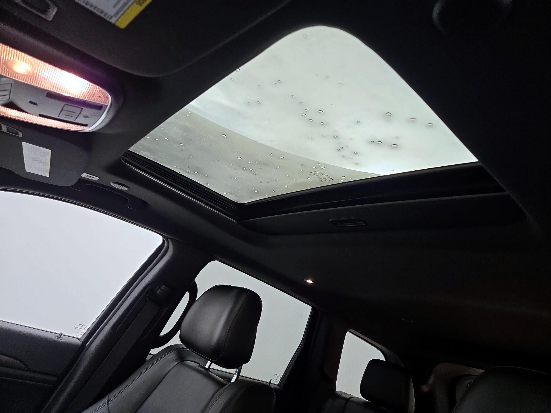Thumbnail: 2018 Jeep Grand Cherokee - 20