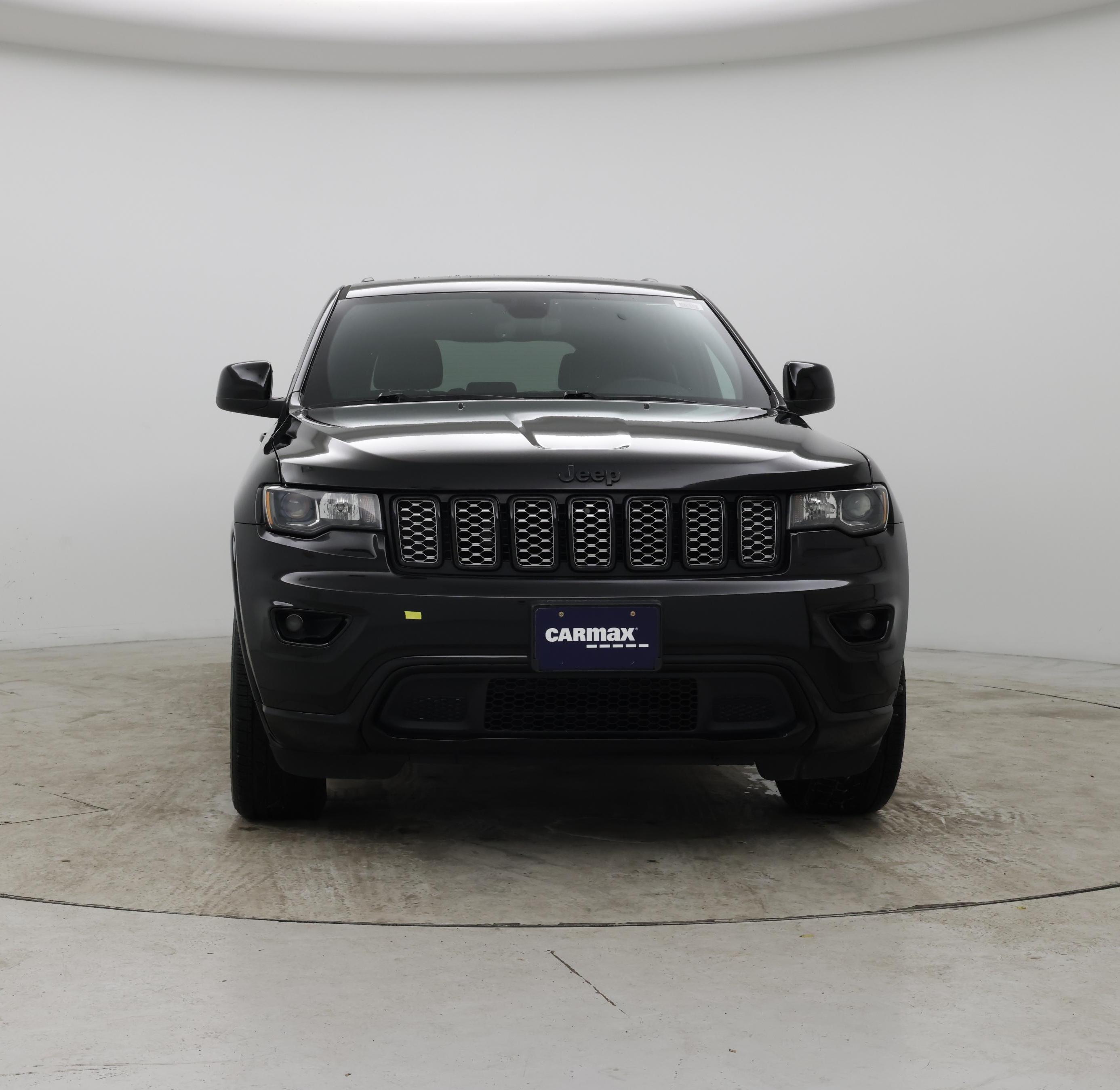 Thumbnail: 2018 Jeep Grand Cherokee - 5