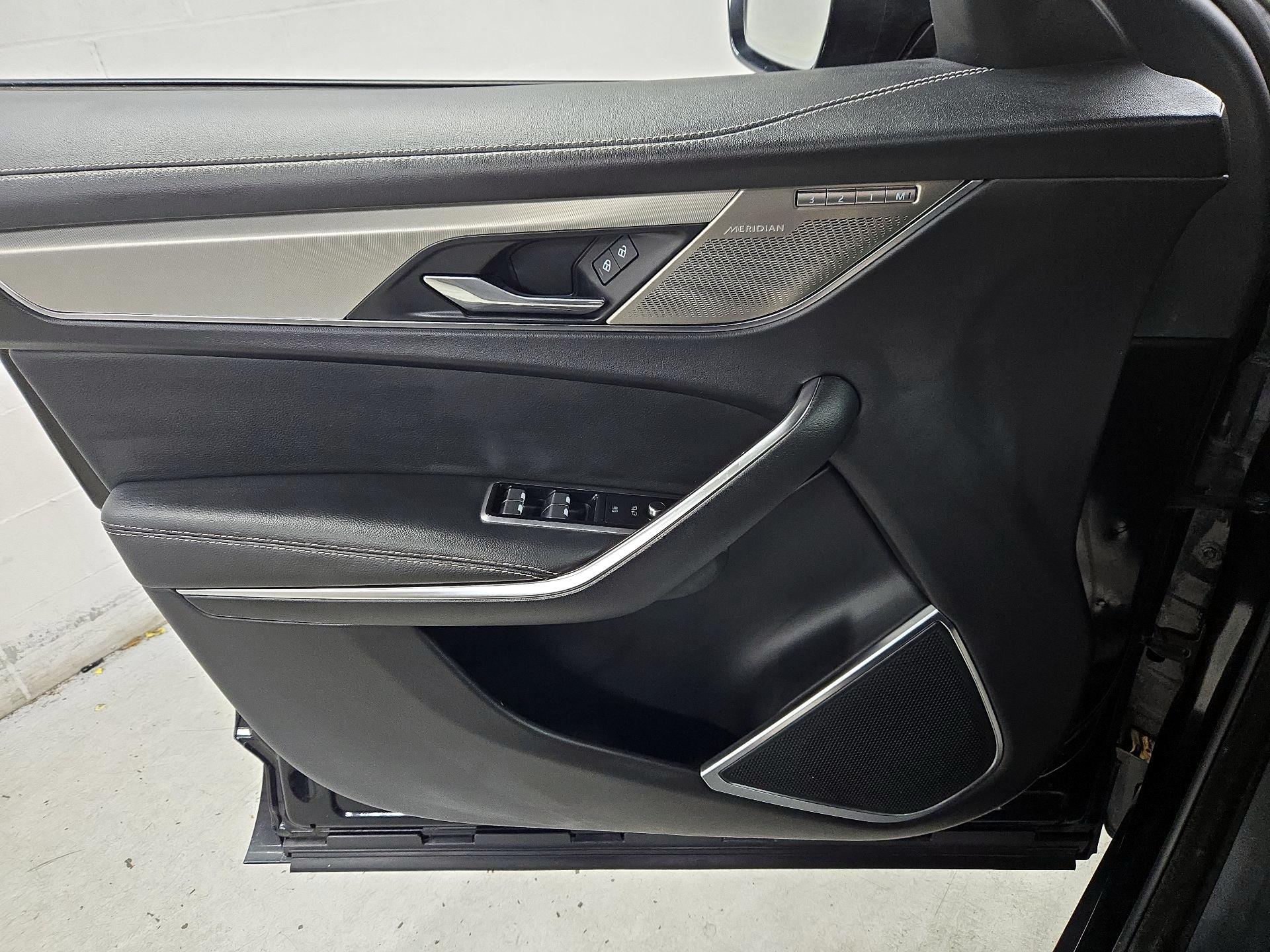 Thumbnail: 2024 Jaguar F-Pace - 12