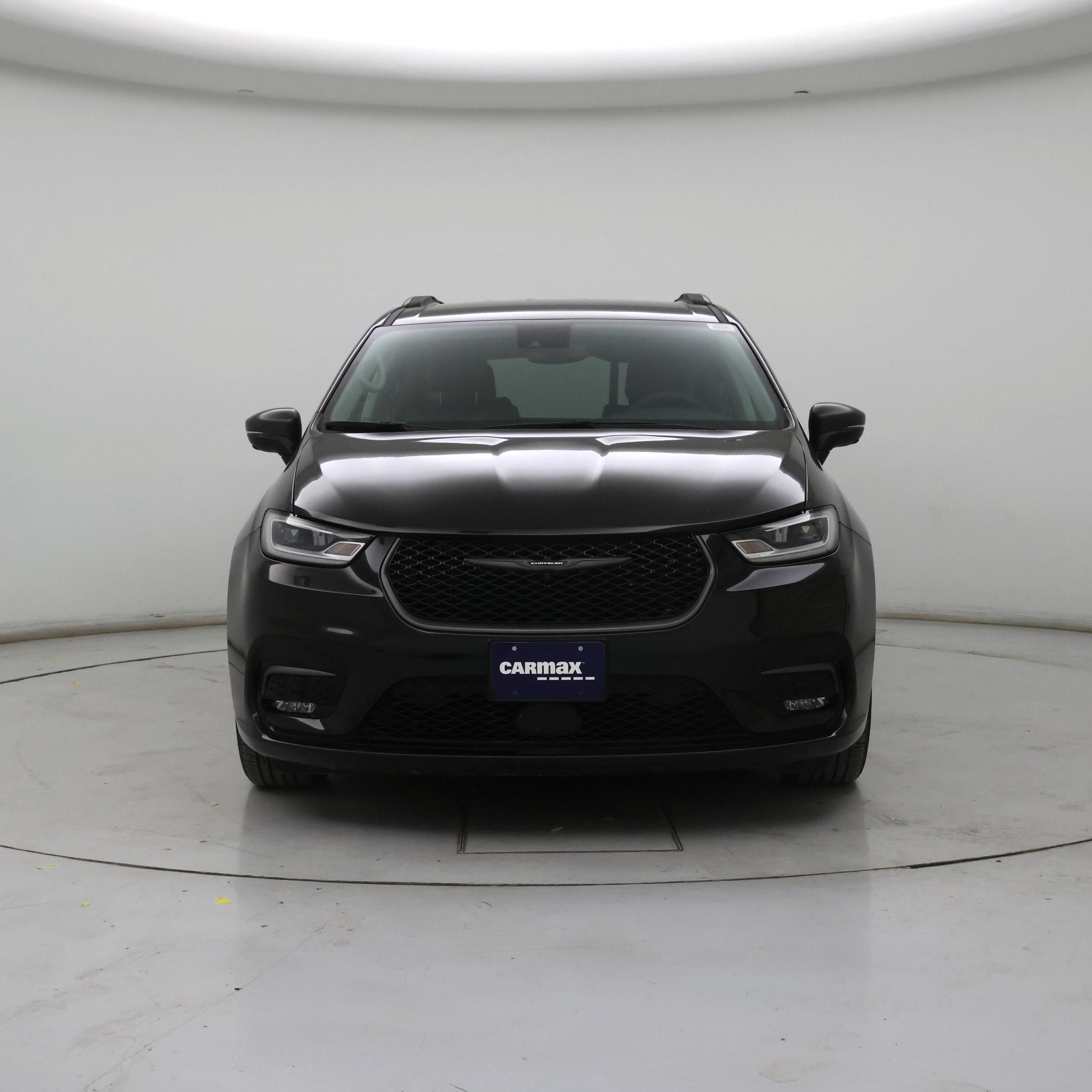 Thumbnail: 2023 Chrysler Pacifica - 5