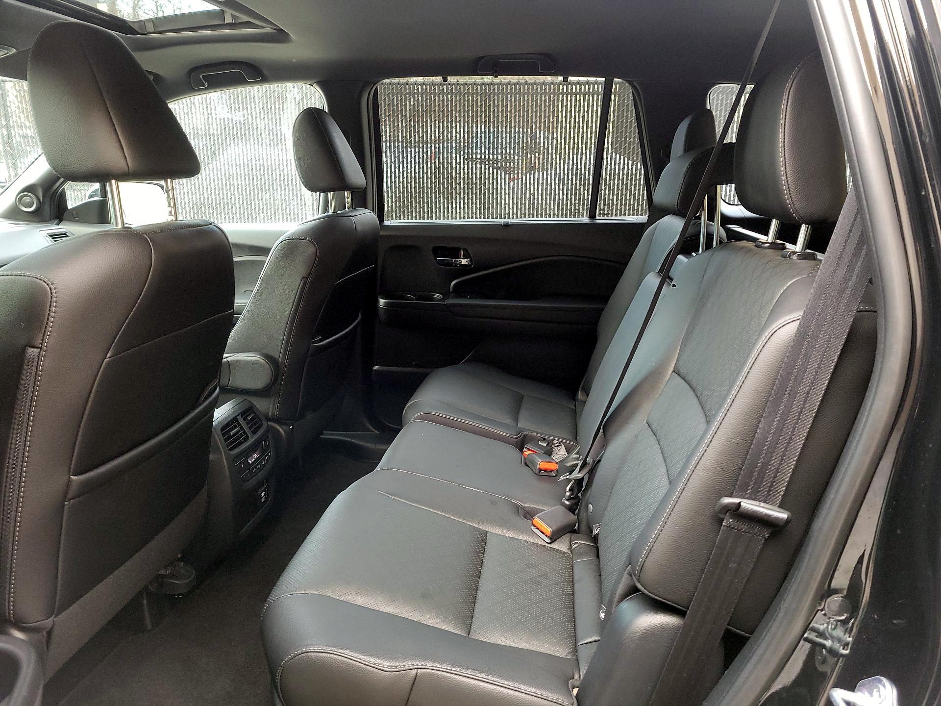 Thumbnail: 2021 Honda Passport - 19