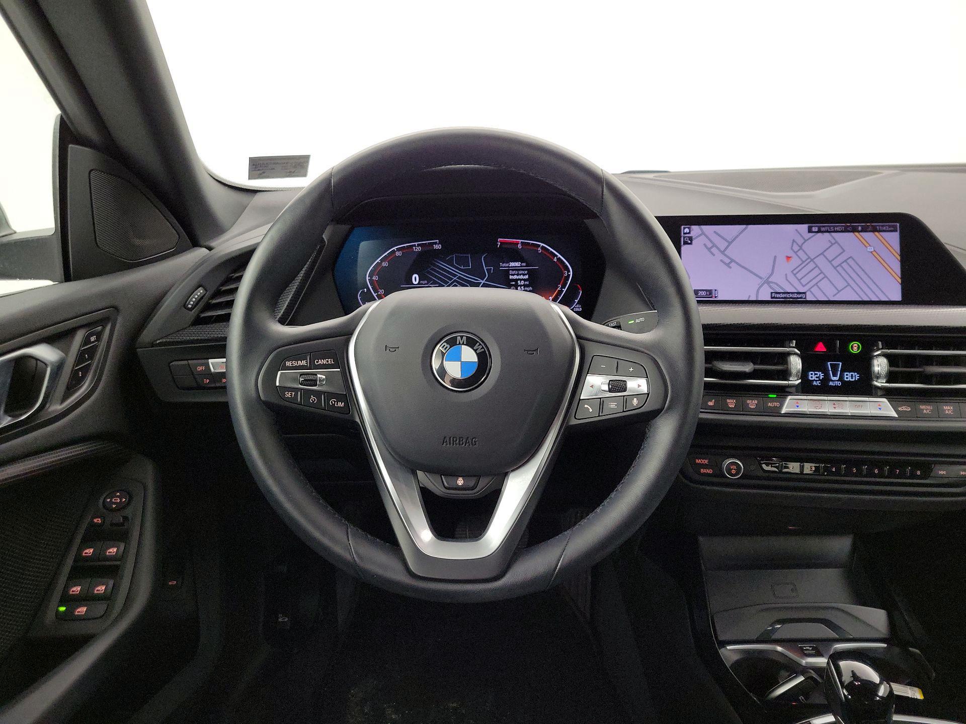 Thumbnail: 2023 BMW 2 Series - 10