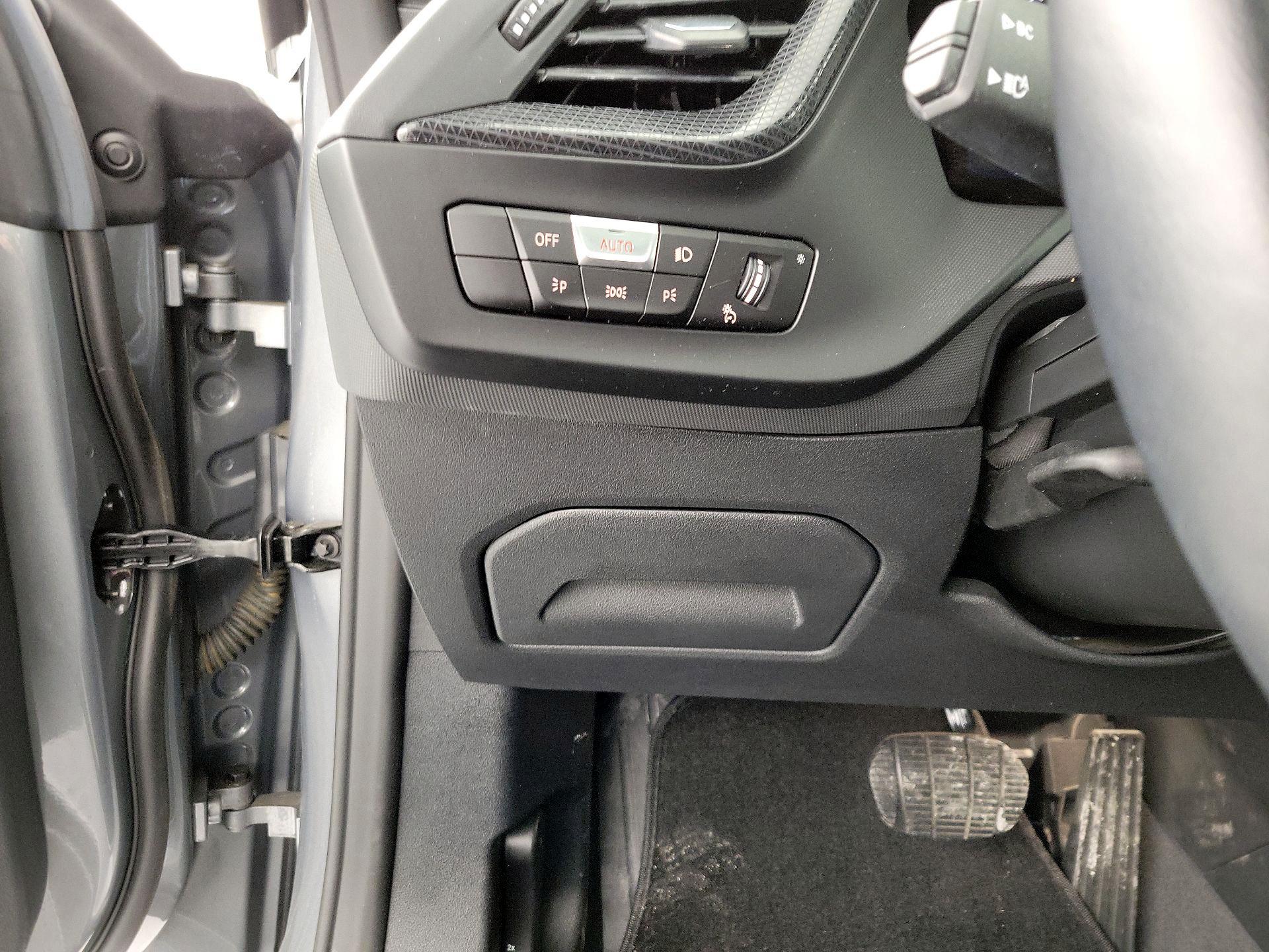 Thumbnail: 2023 BMW 2 Series - 13