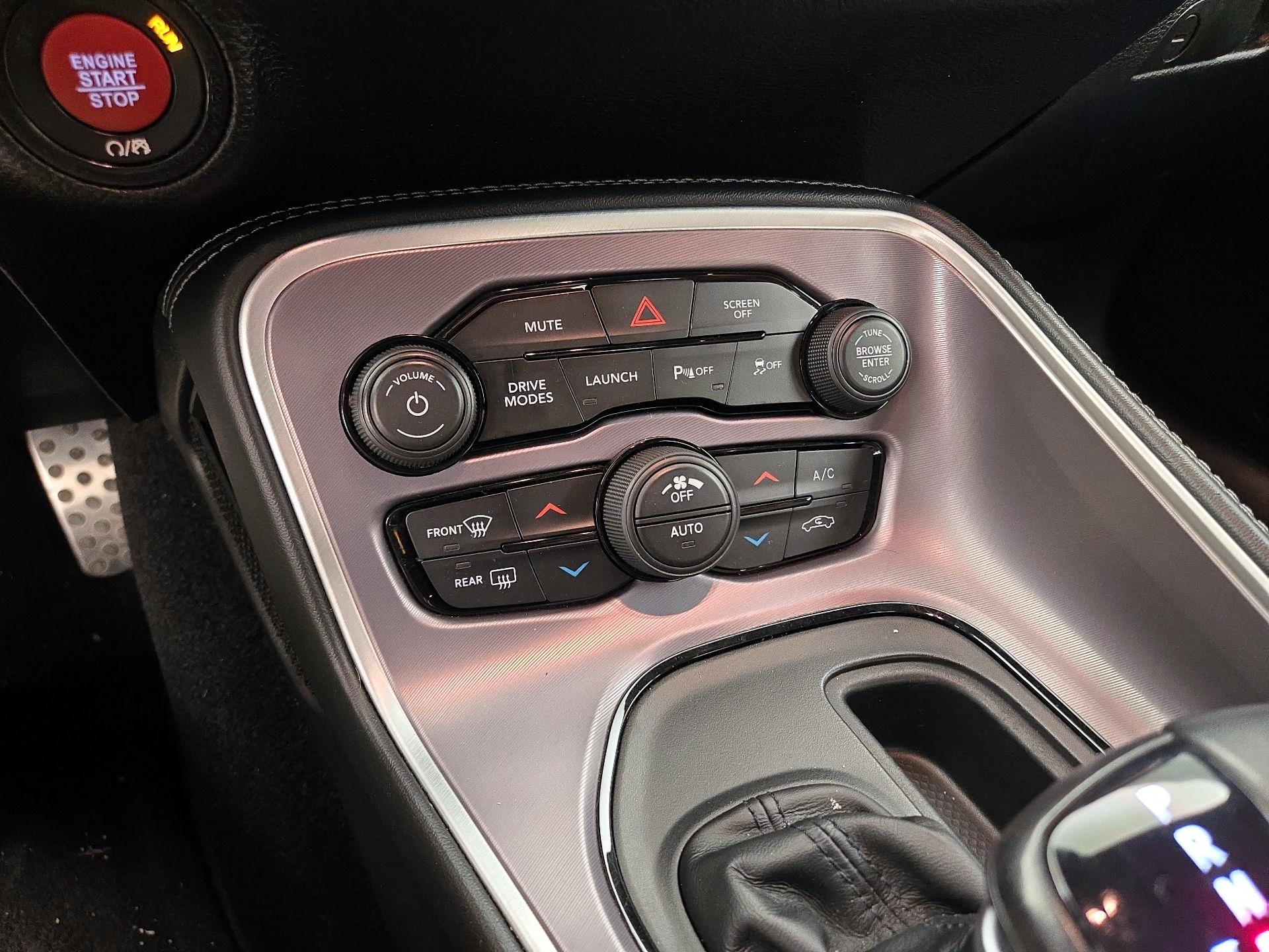 Thumbnail: 2022 Dodge Challenger - 16