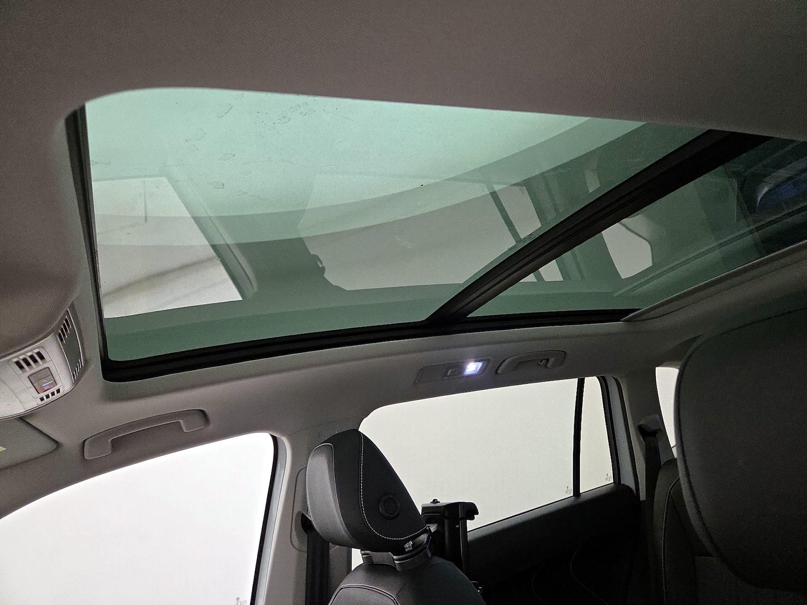 Panoramic Sunroof