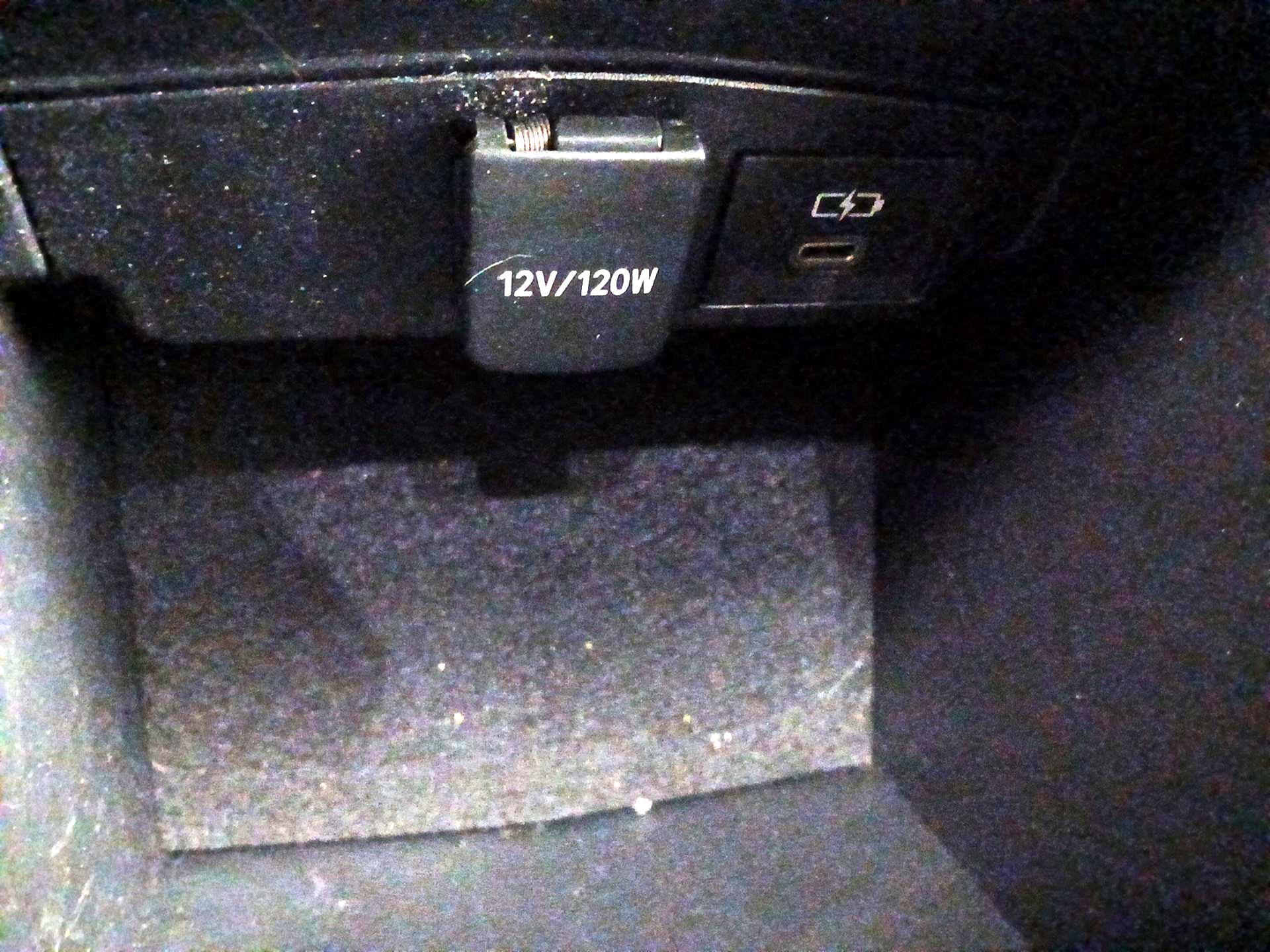 Thumbnail: 2024 Toyota Corolla - 18