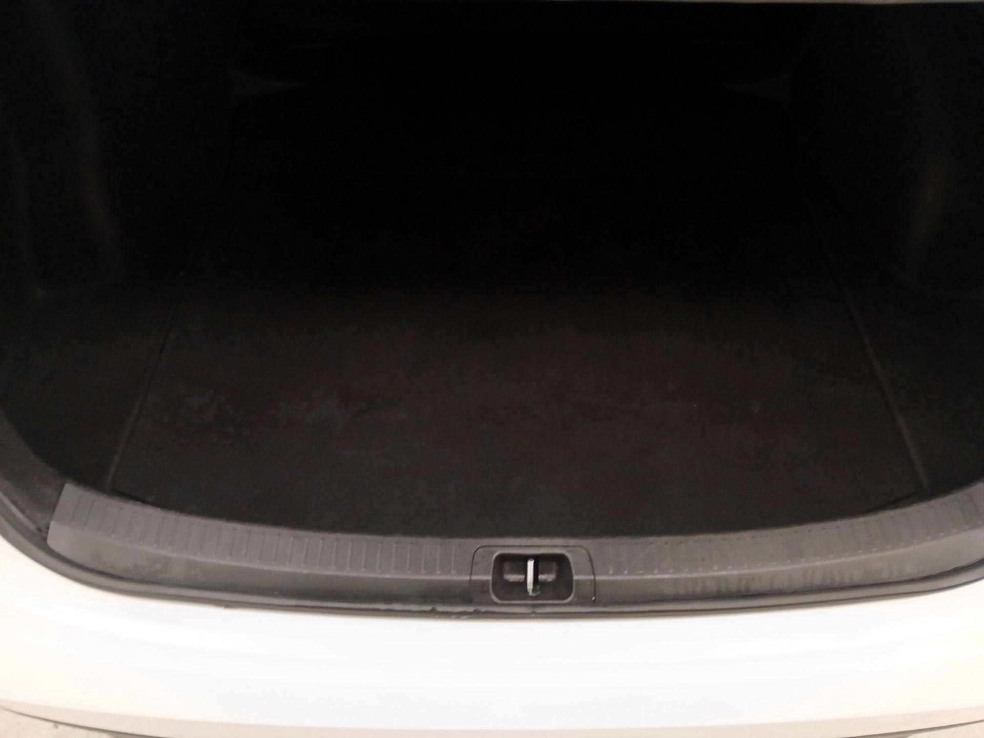 Thumbnail: 2024 Toyota Corolla - 20