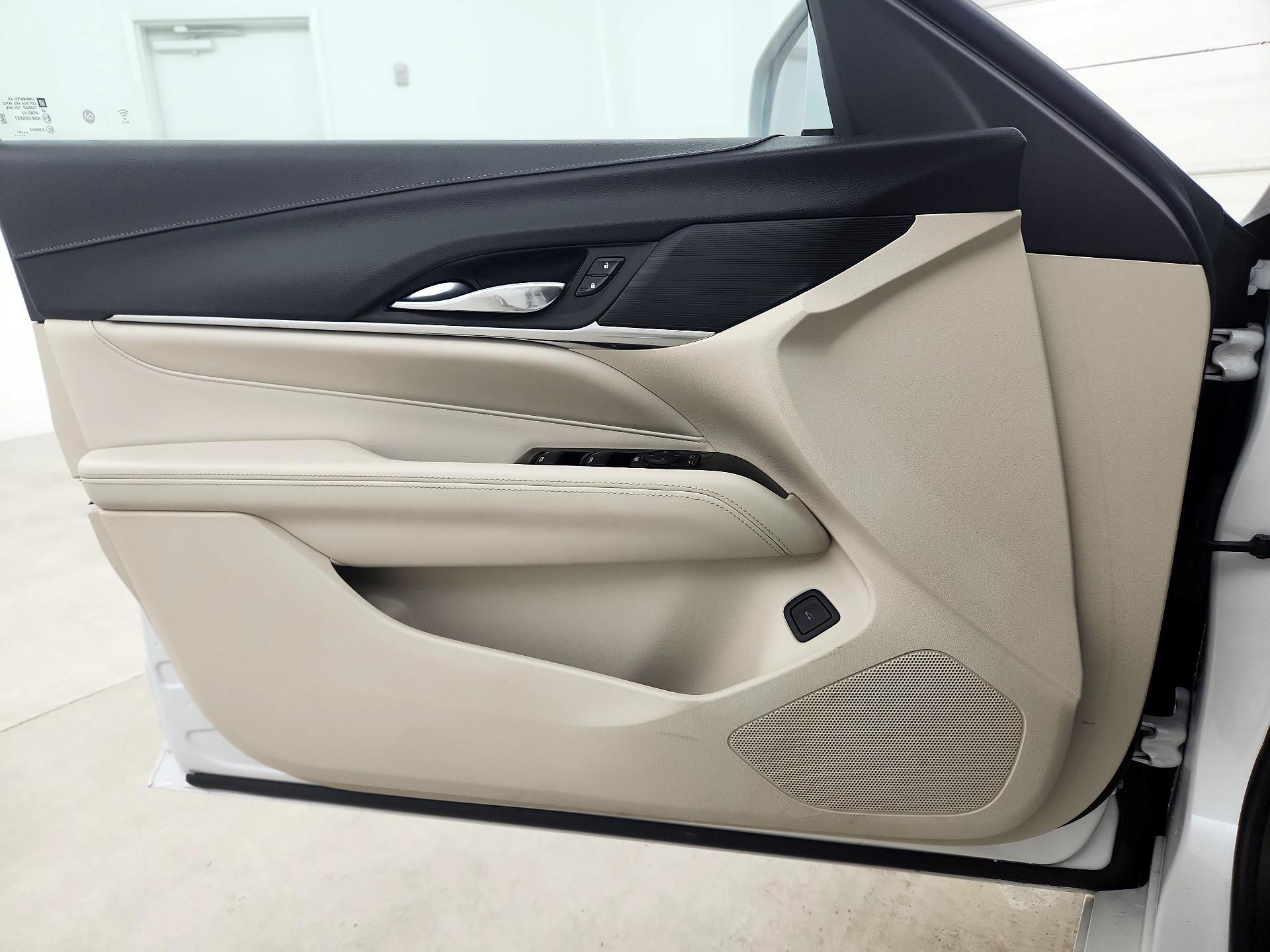 Thumbnail: 2021 Cadillac CT4 - 12