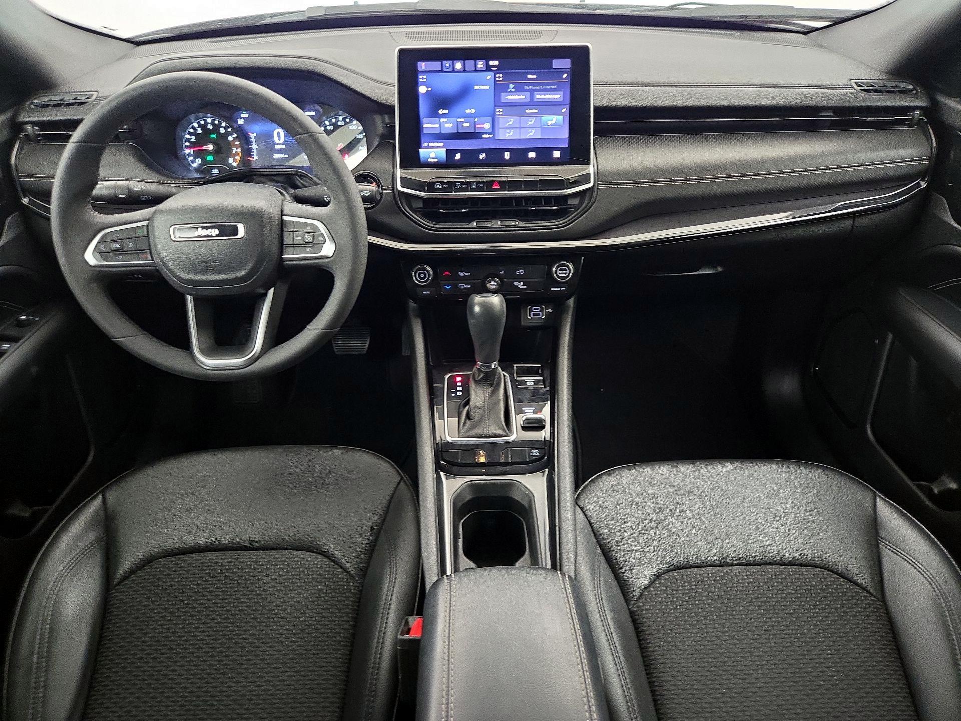 Thumbnail: 2022 Jeep Compass - 9