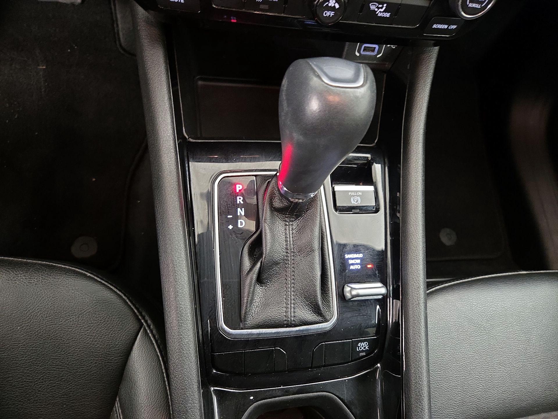 Thumbnail: 2022 Jeep Compass - 17