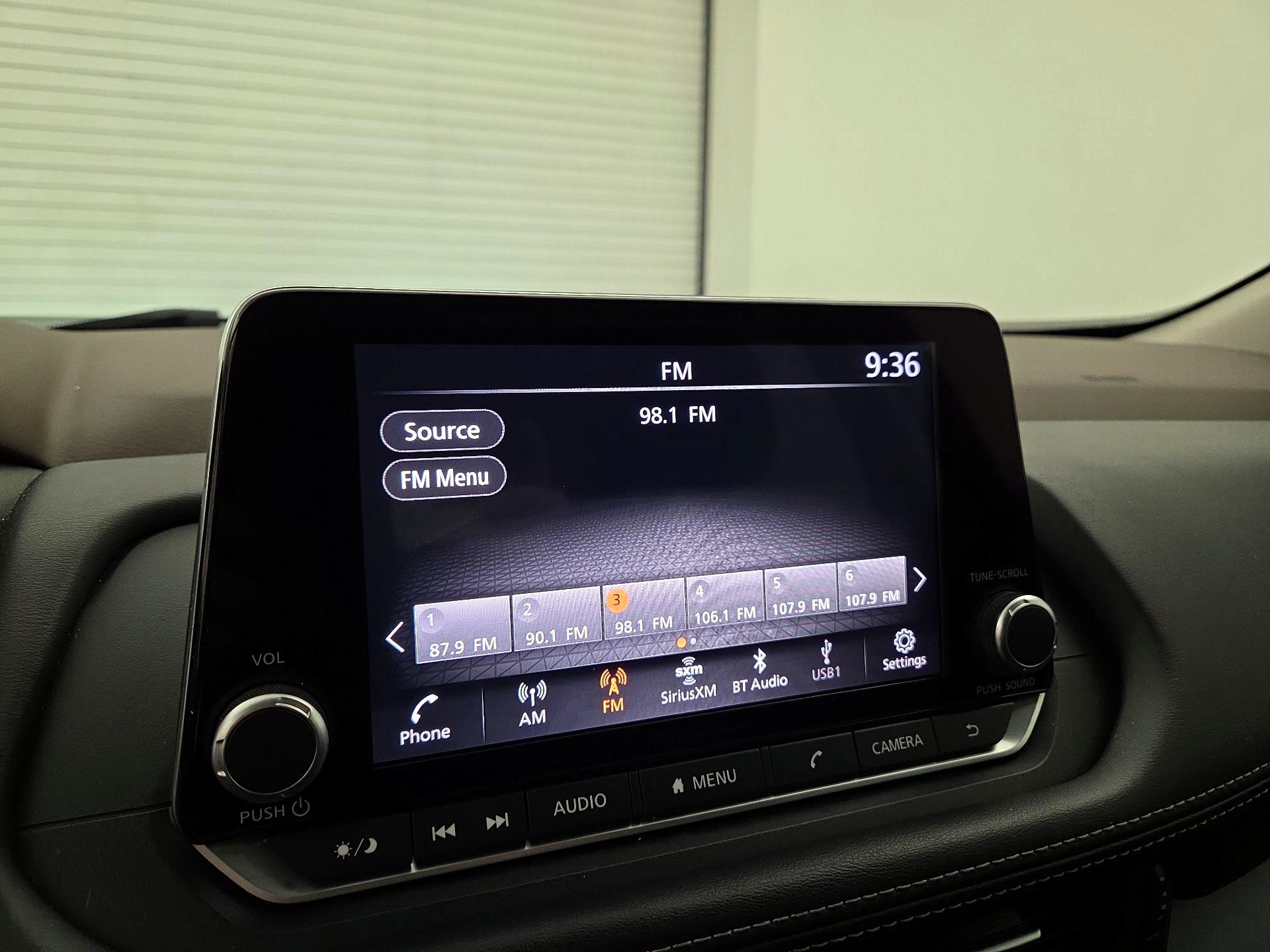 Thumbnail: 2023 Nissan Rogue - 14