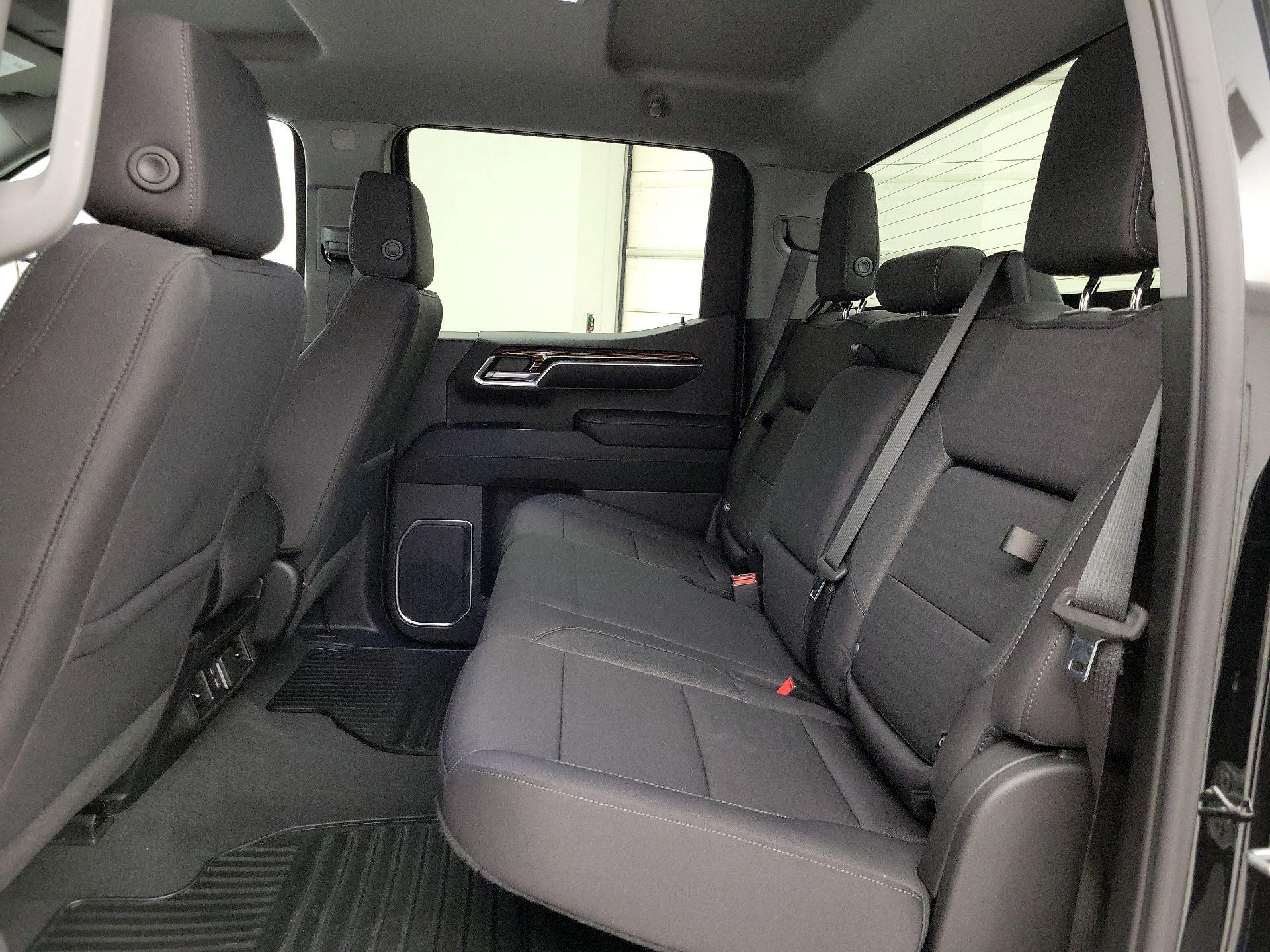 Thumbnail: 2023 GMC Sierra 1500 - 19