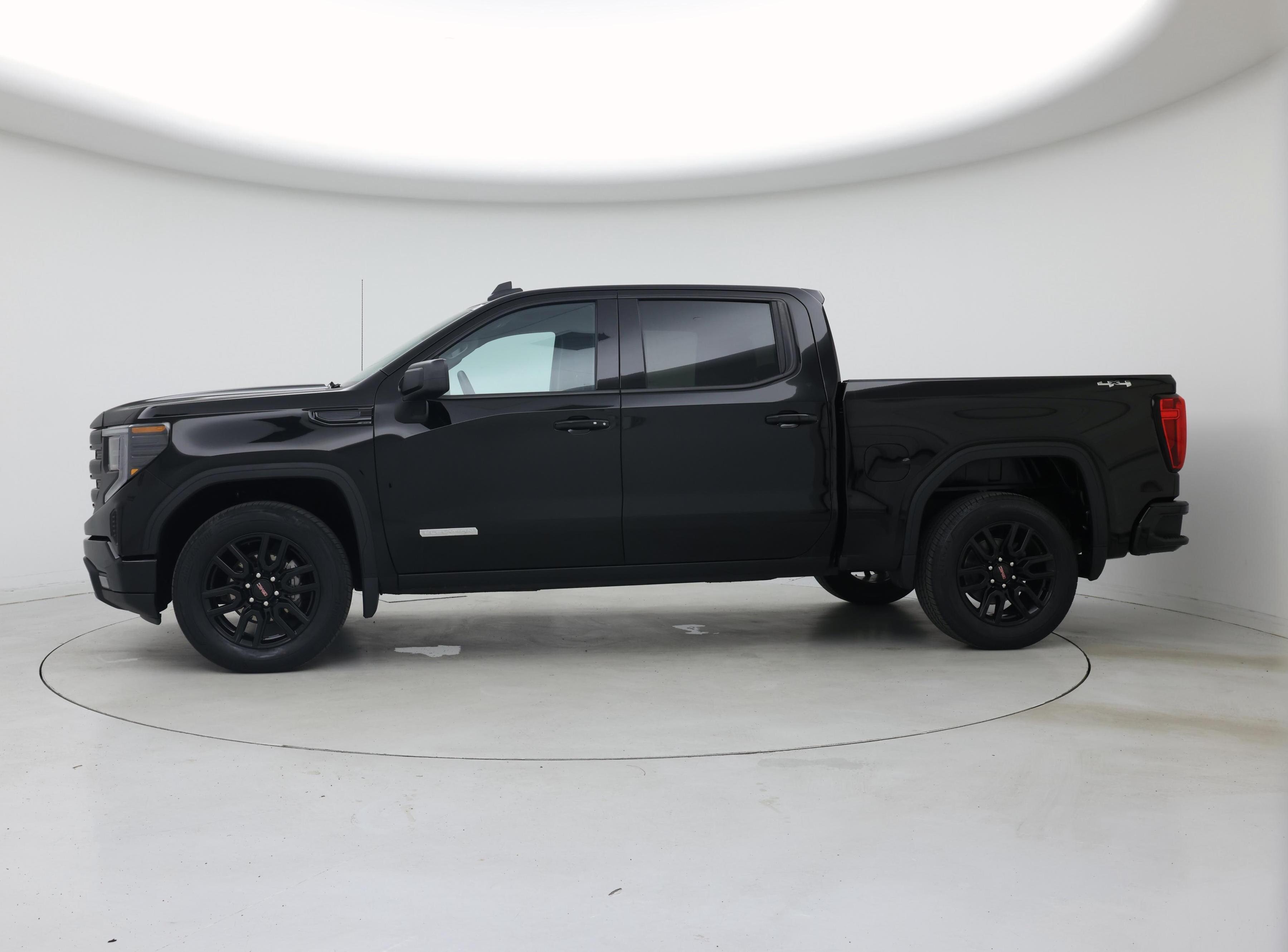 Thumbnail: 2023 GMC Sierra 1500 - 3
