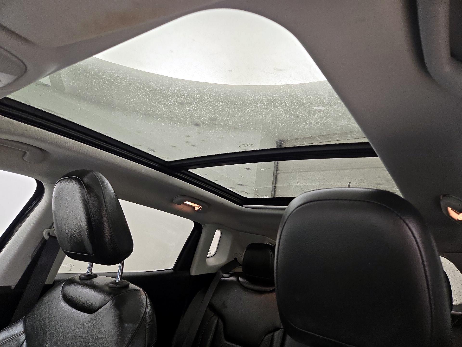 Thumbnail: 2021 Jeep Compass - 20