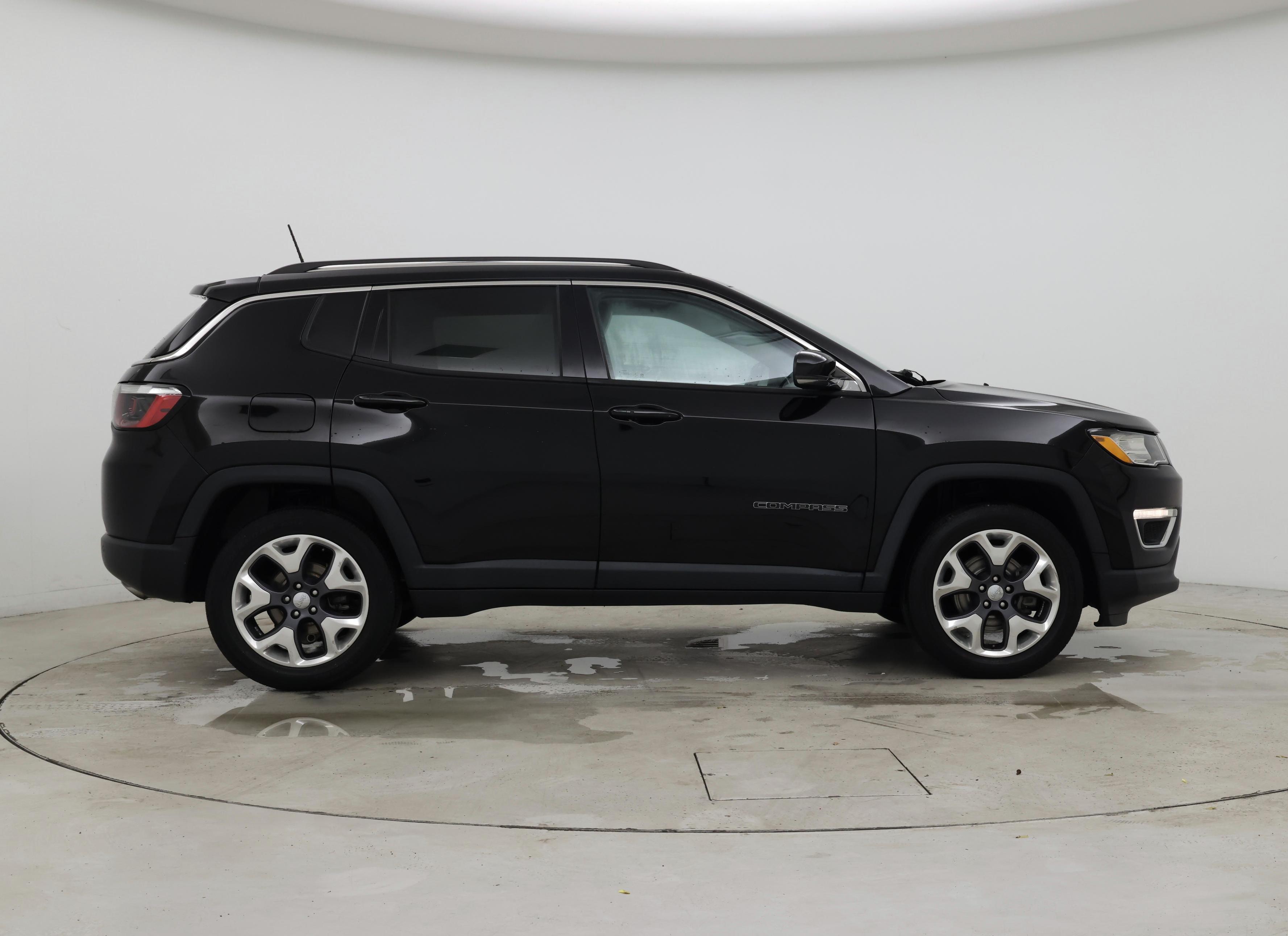 Thumbnail: 2021 Jeep Compass - 7