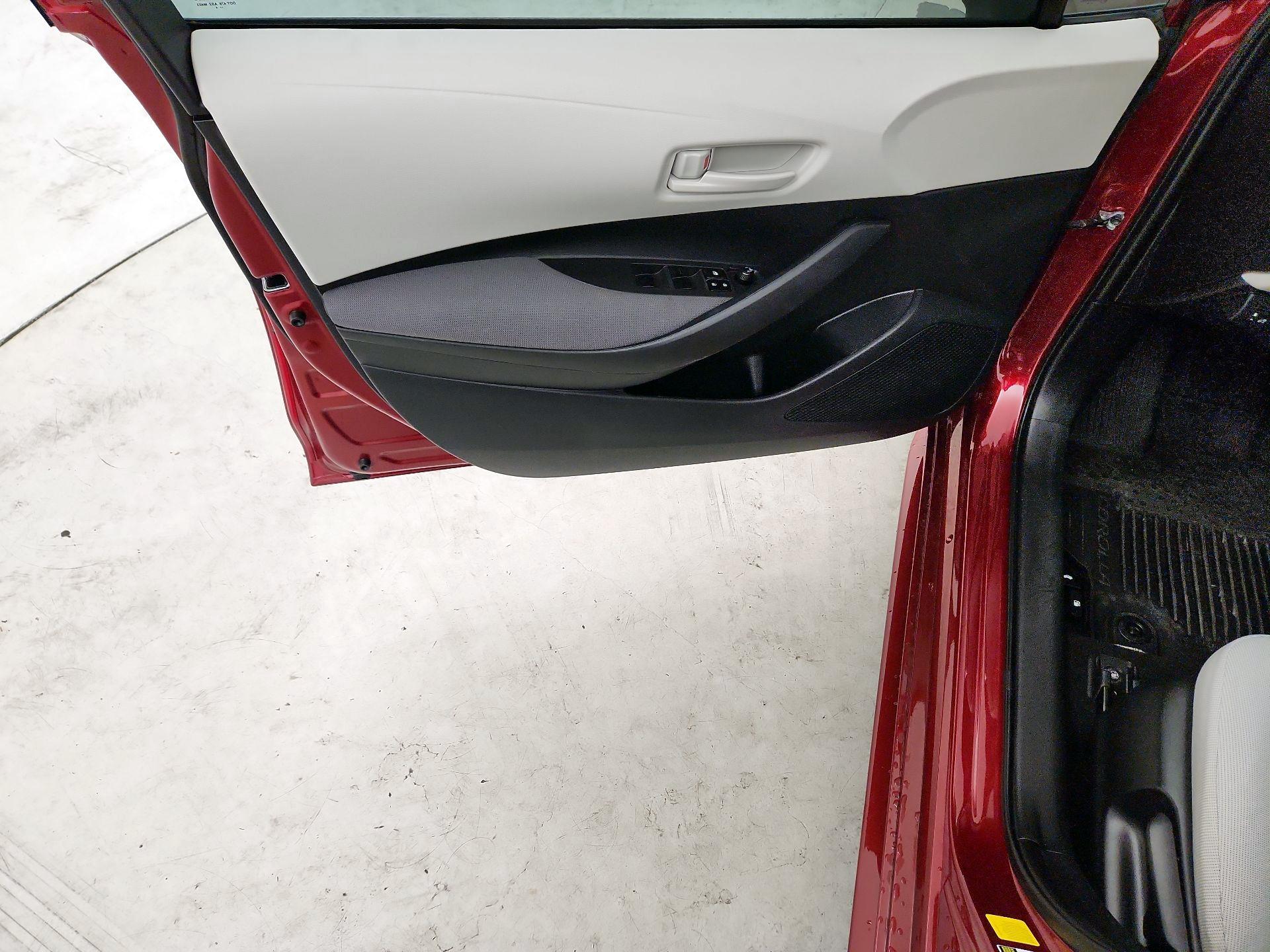 Thumbnail: 2024 Toyota Corolla - 10