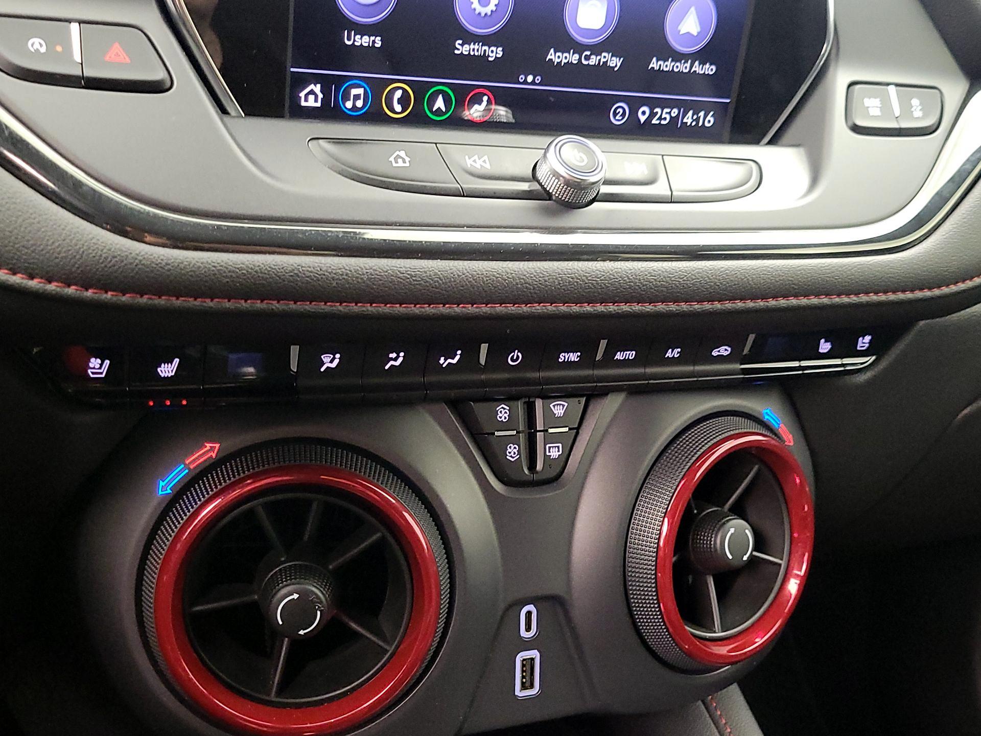 Thumbnail: 2020 Chevrolet Blazer - 16