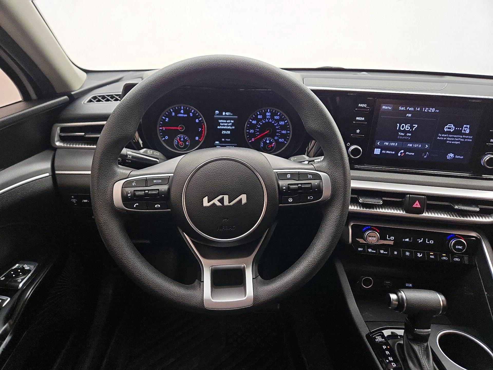 Thumbnail: 2023 Kia K5 - 10