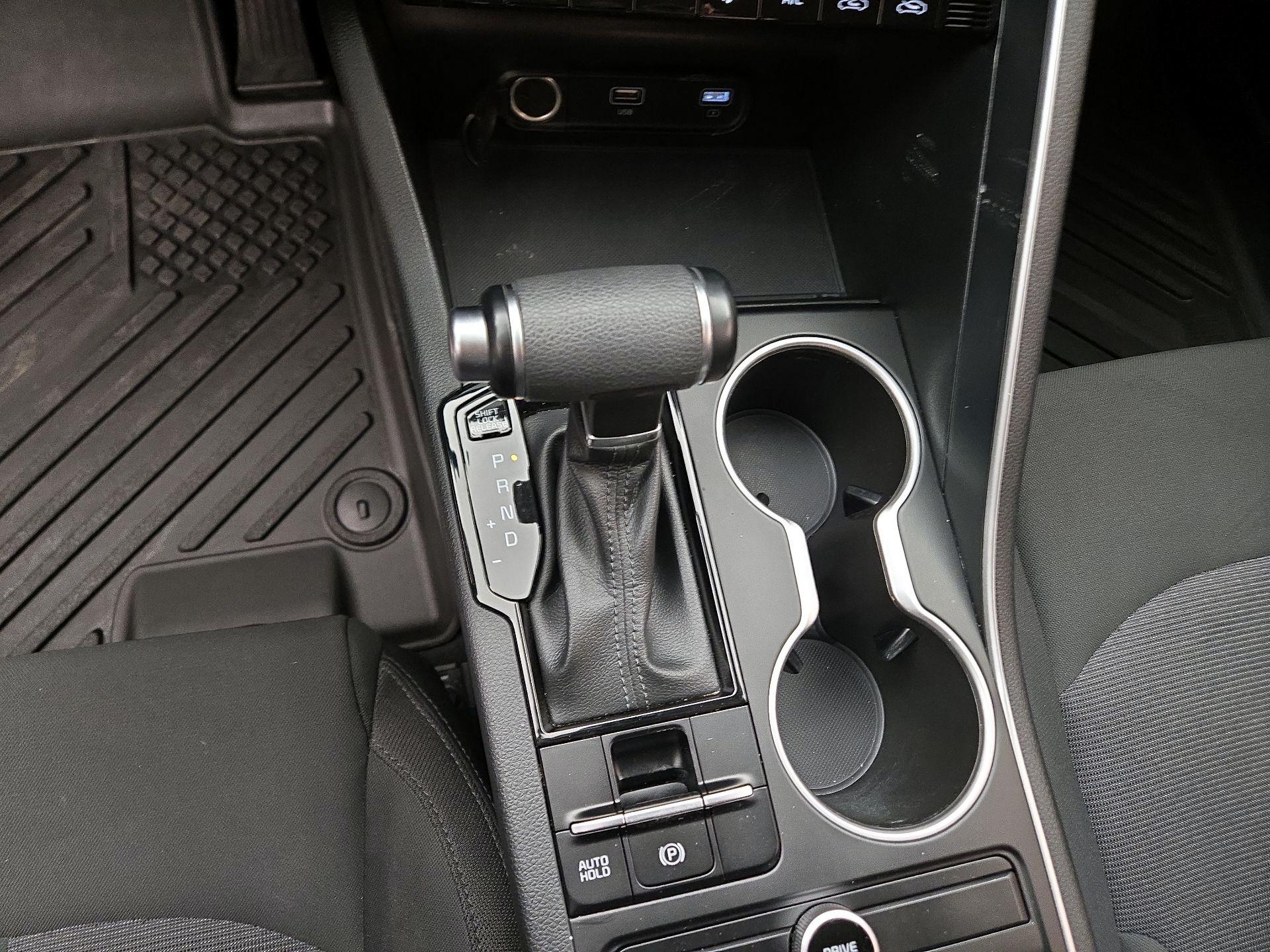 Thumbnail: 2023 Kia K5 - 17