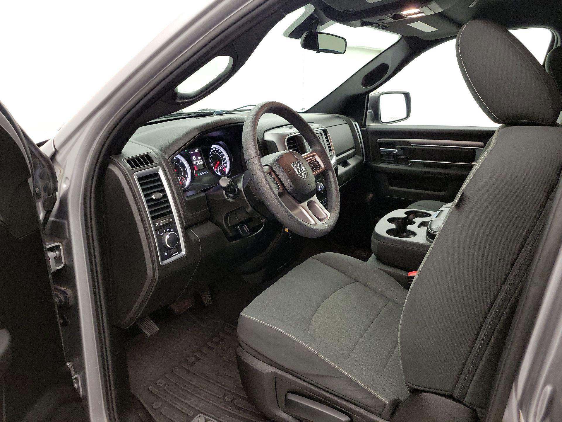 Thumbnail: 2022 RAM 1500 Classic - 11