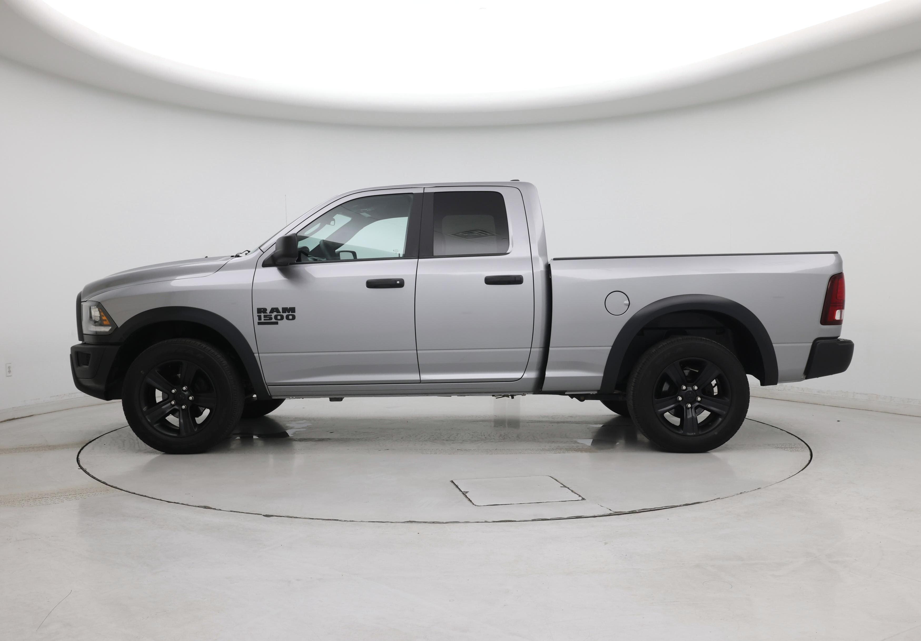 Thumbnail: 2022 RAM 1500 Classic - 3