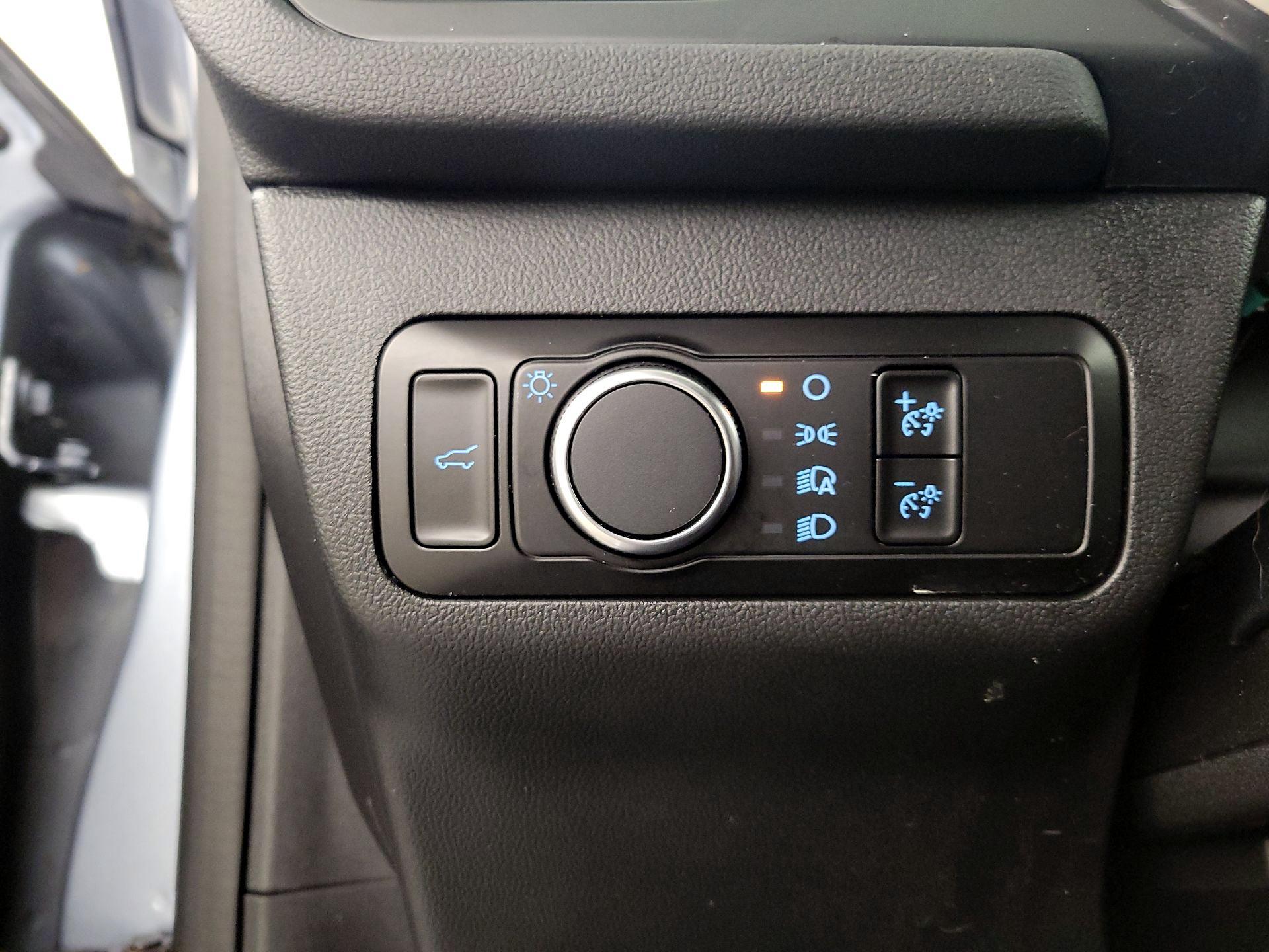 Thumbnail: 2022 Ford Escape - 13