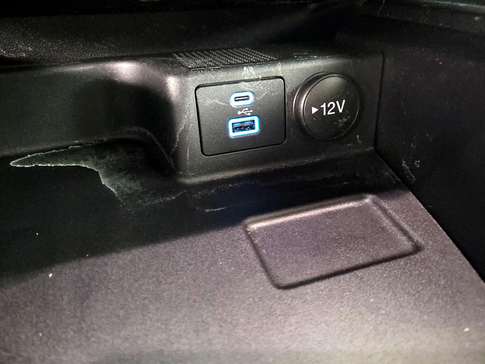 Thumbnail: 2022 Ford Escape - 19