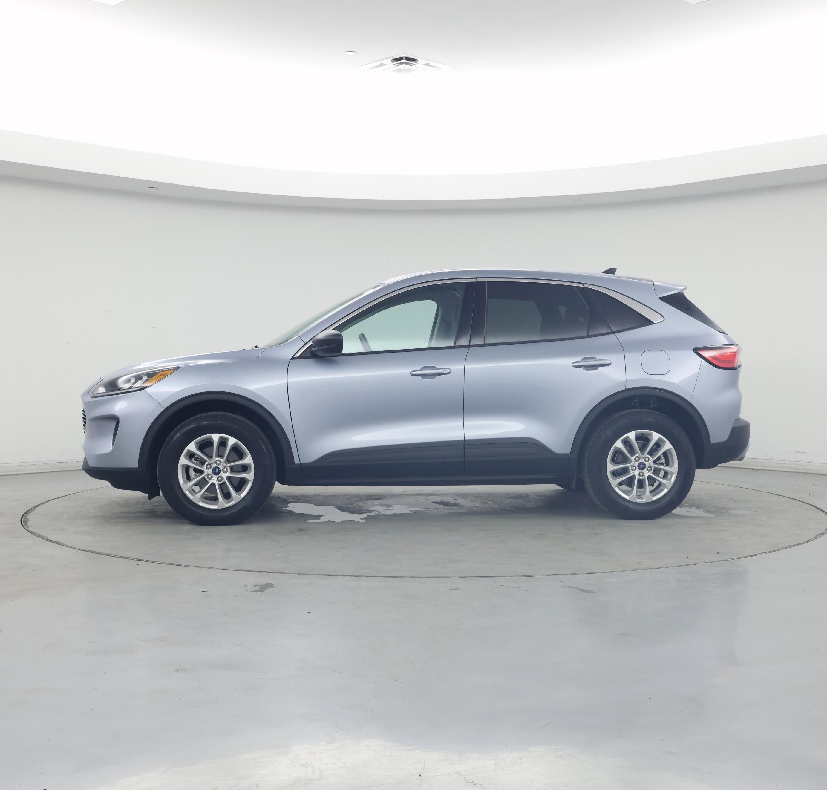 Thumbnail: 2022 Ford Escape - 3