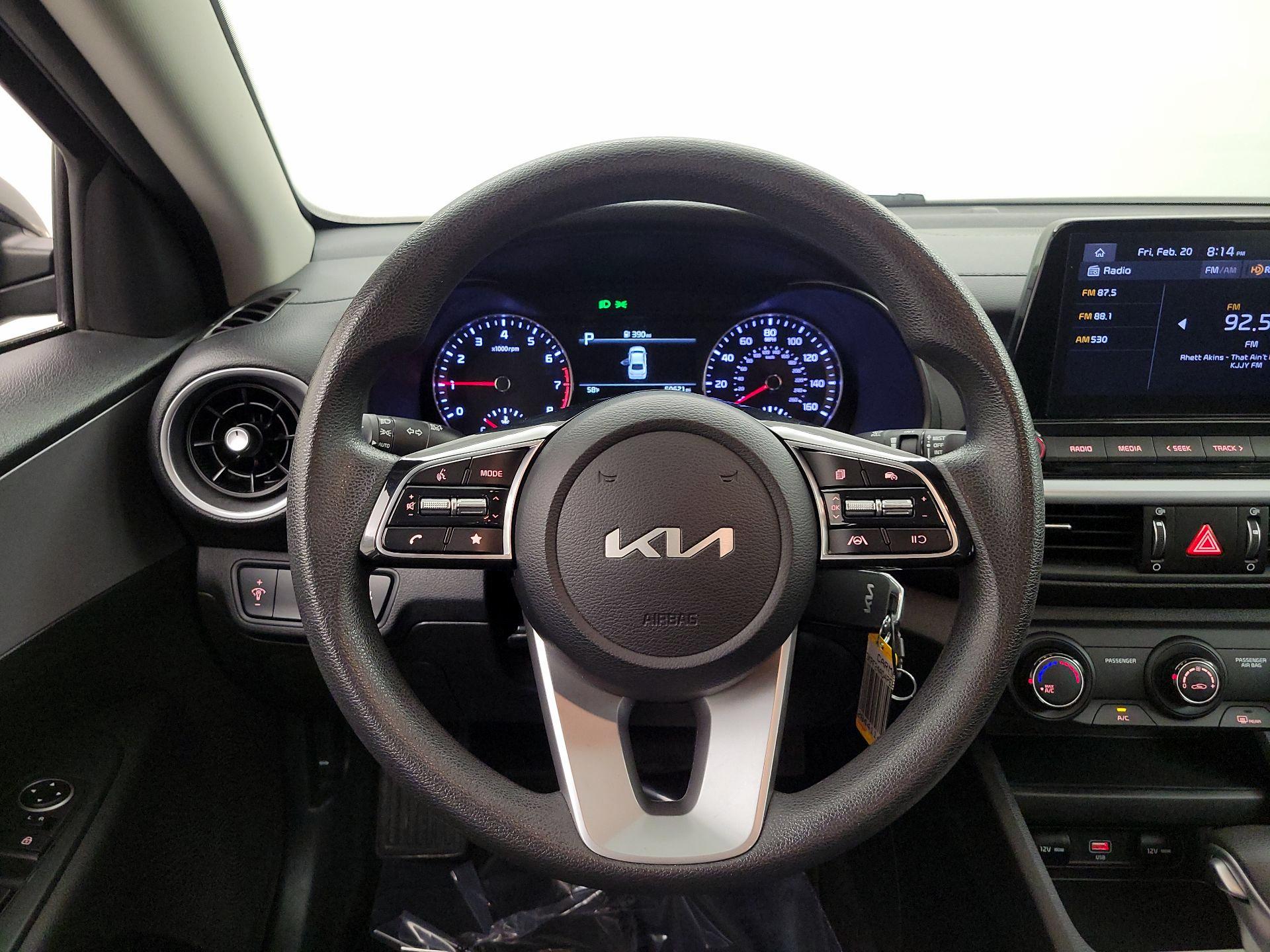 Thumbnail: 2023 Kia Forte - 10