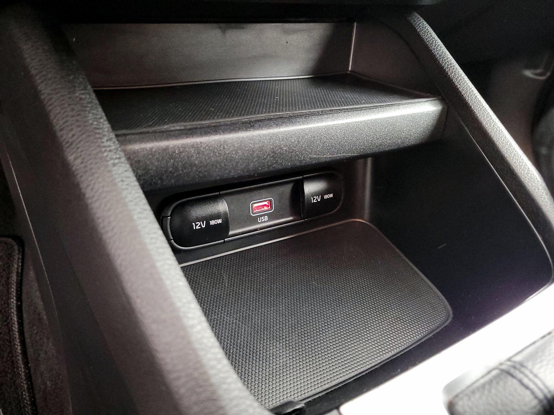 Thumbnail: 2023 Kia Forte - 18