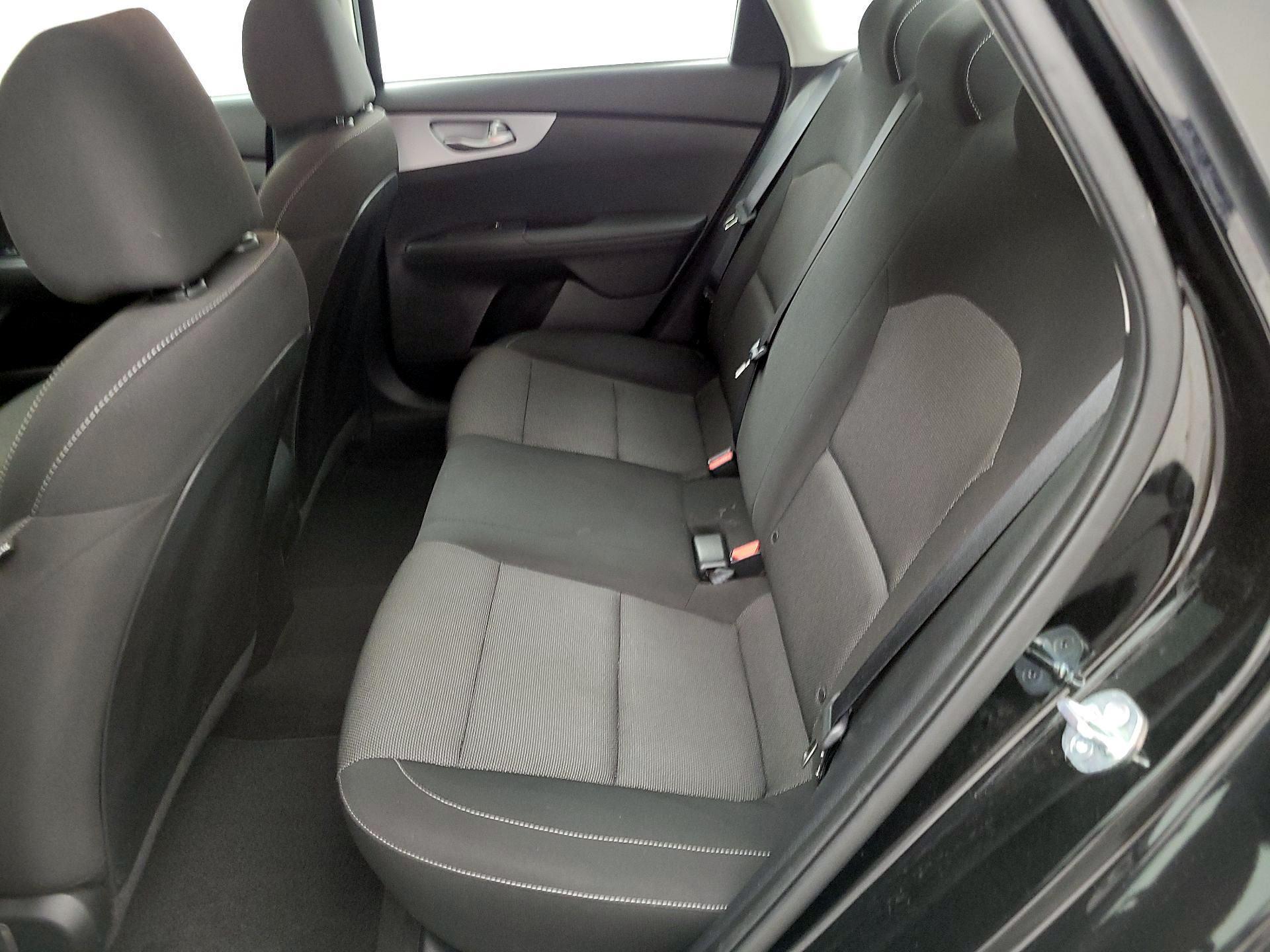 Thumbnail: 2023 Kia Forte - 19