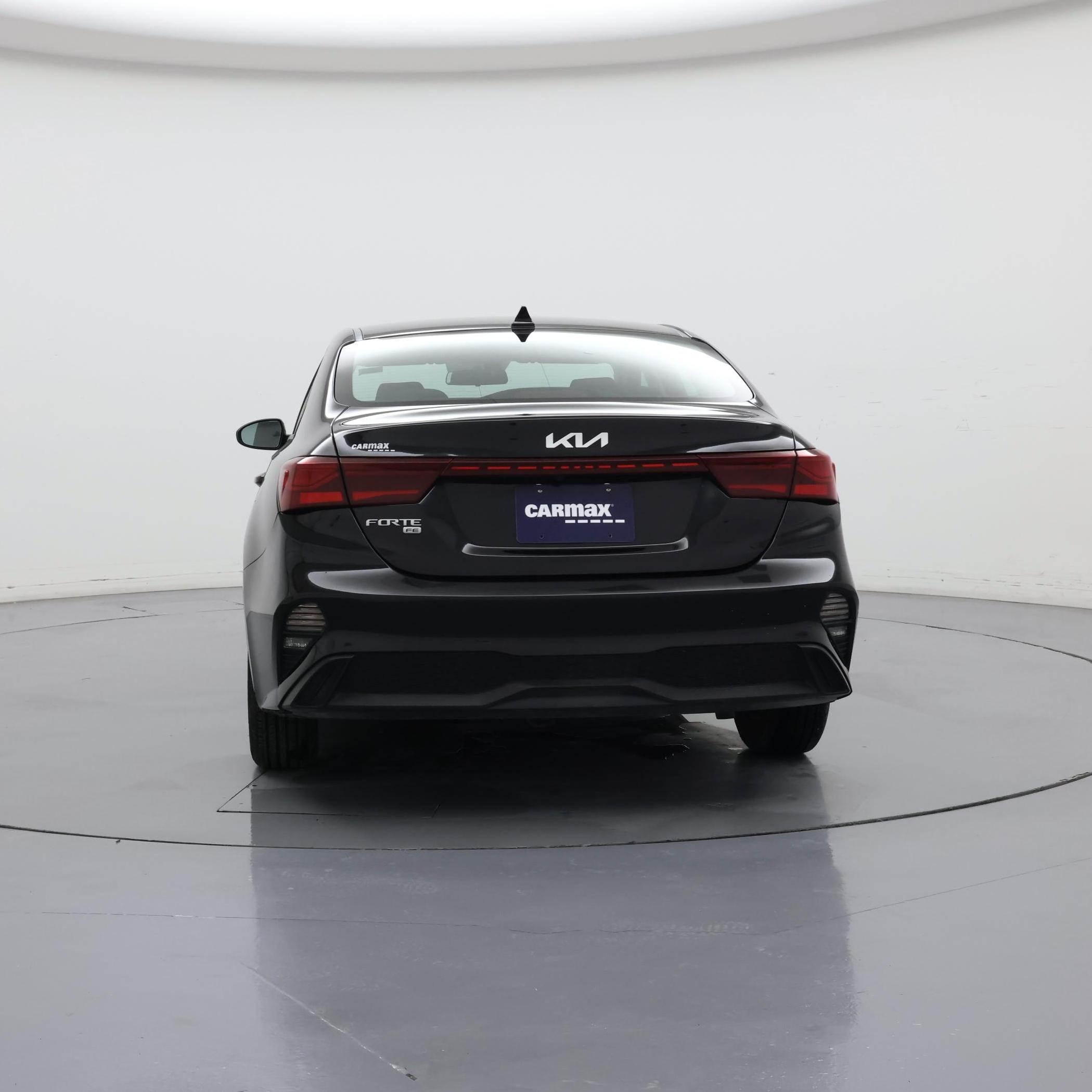 Thumbnail: 2023 Kia Forte - 6