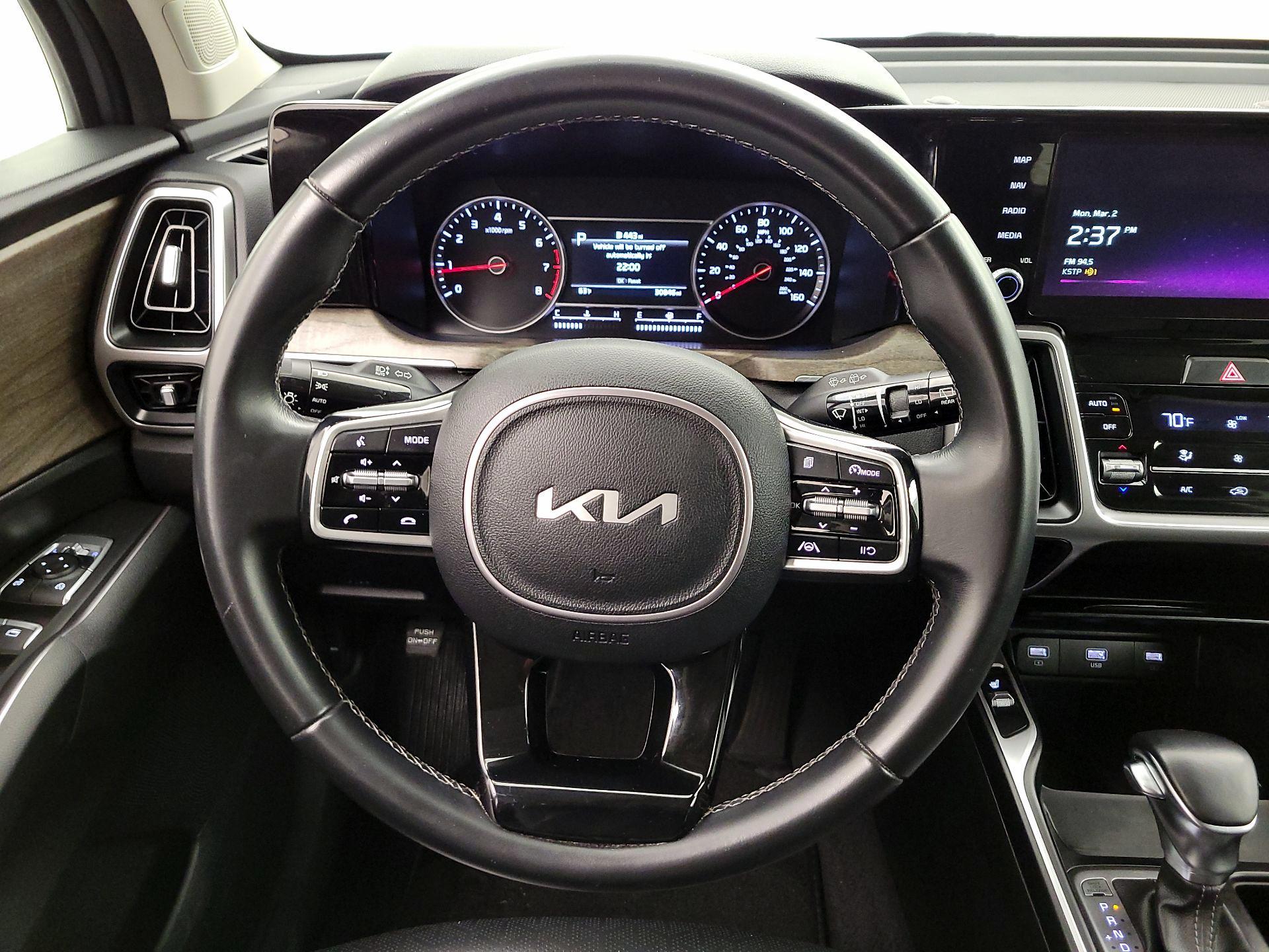 Thumbnail: 2022 Kia Sorento - 10