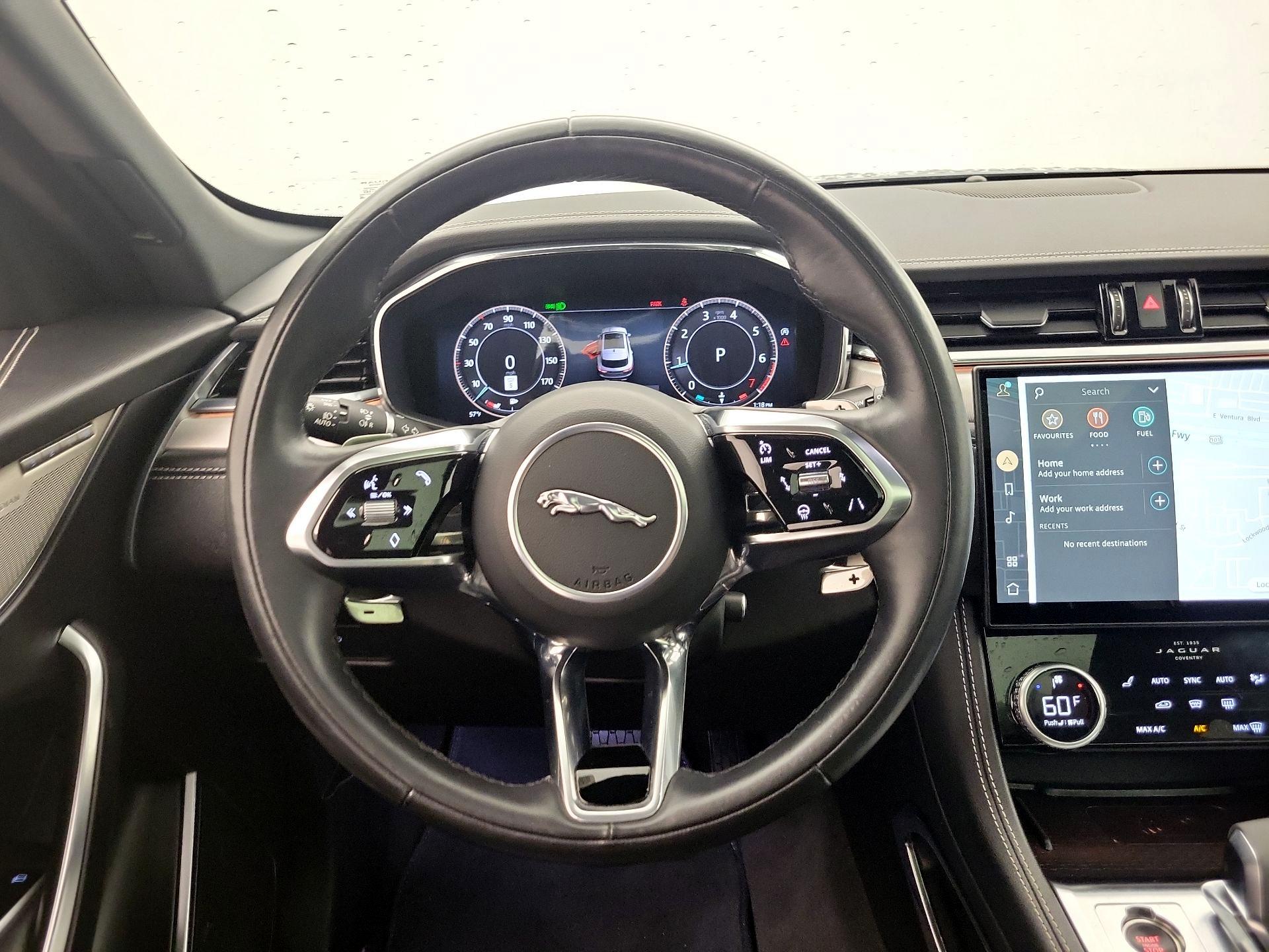 Thumbnail: 2024 Jaguar F-Pace - 10