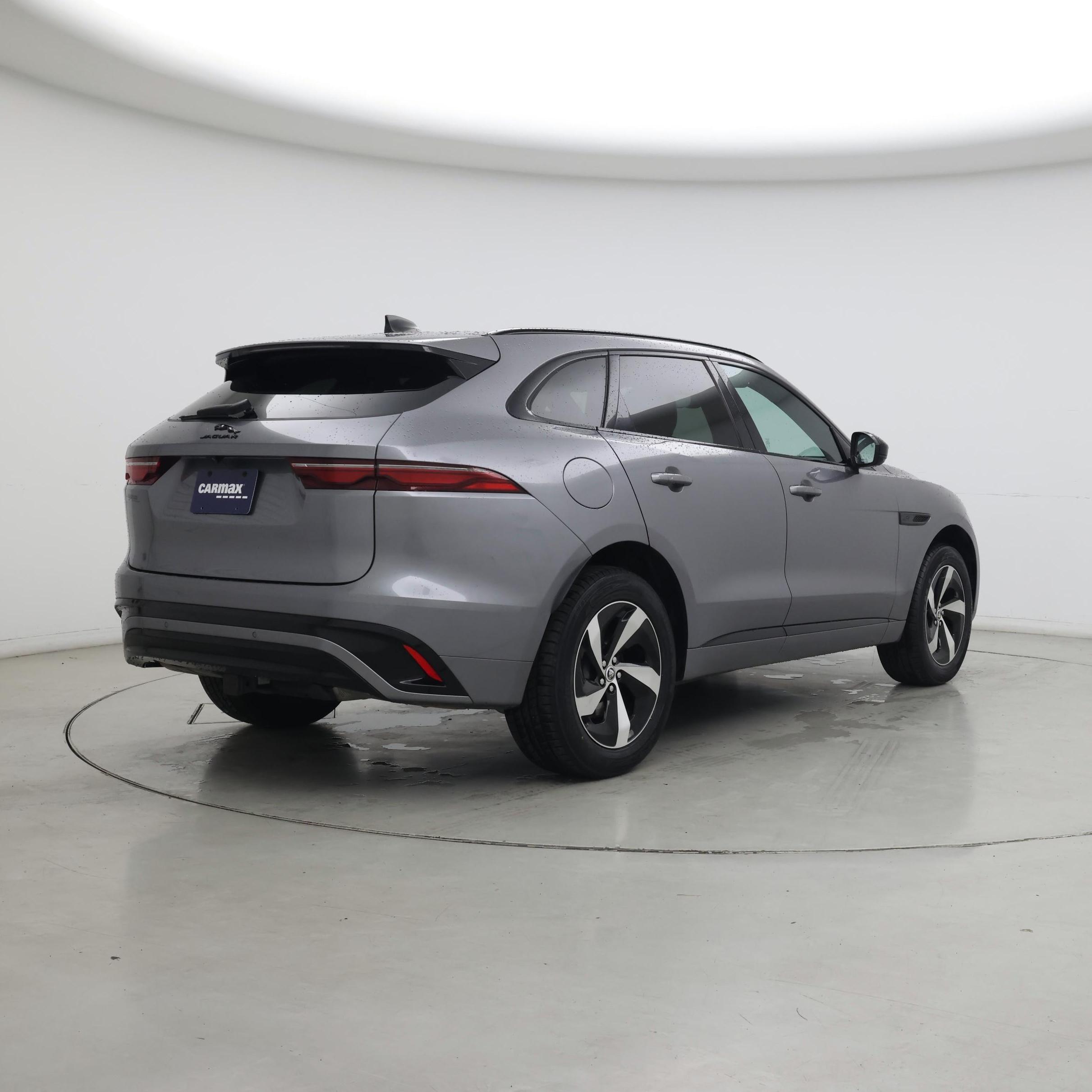 Thumbnail: 2024 Jaguar F-Pace - 8