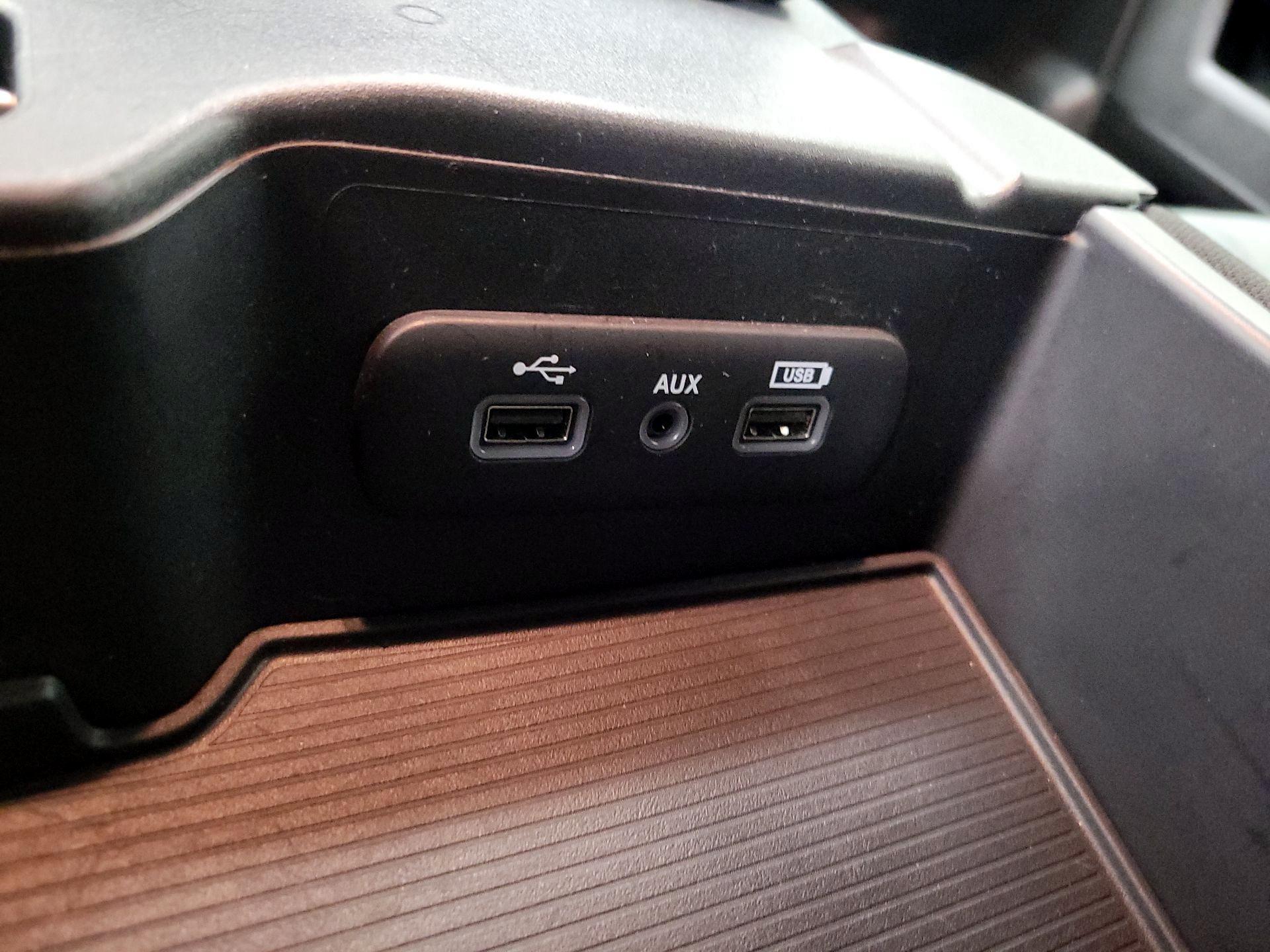 Thumbnail: 2024 RAM 1500 Classic - 18