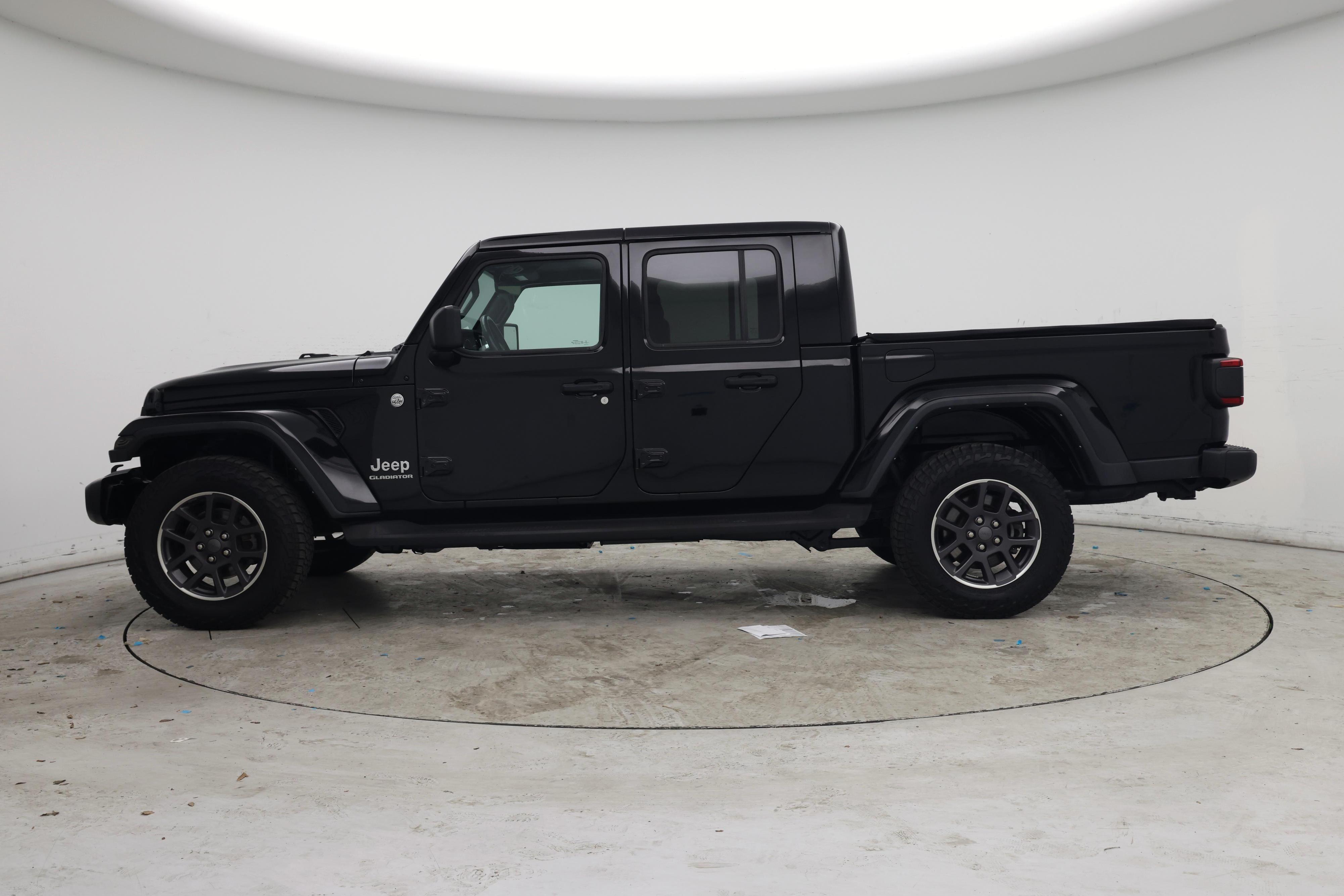 Thumbnail: 2021 Jeep Gladiator - 3