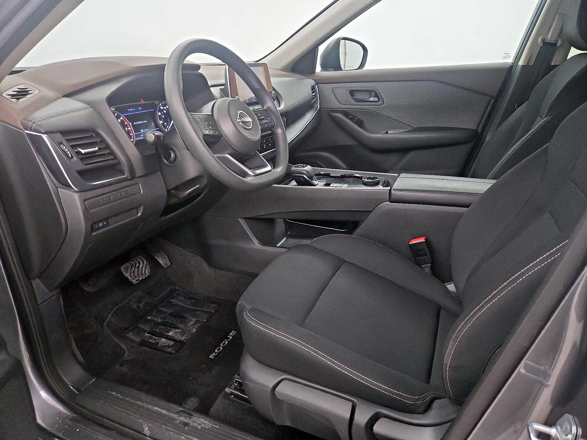 Thumbnail: 2023 Nissan Rogue - 11