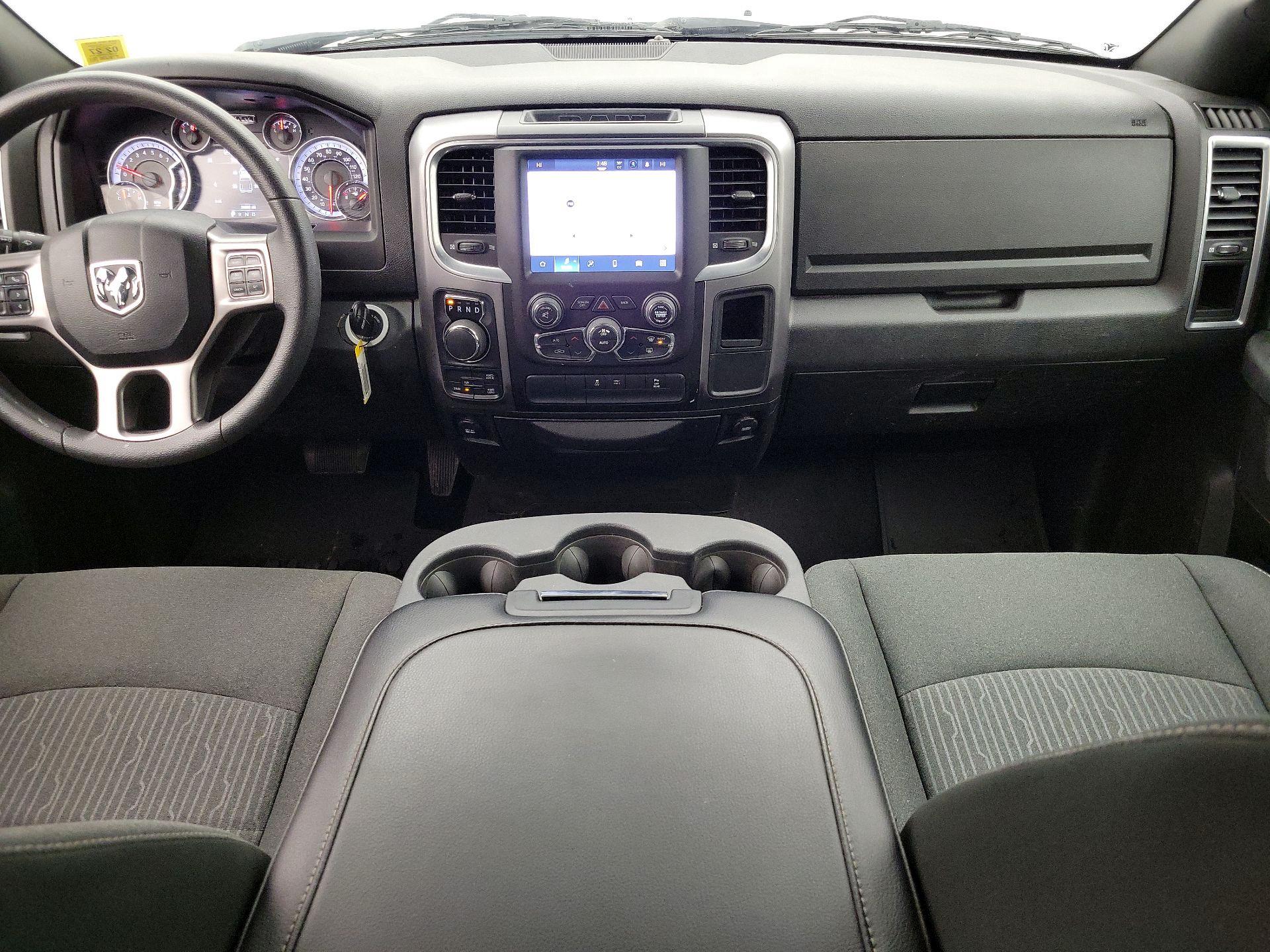 Thumbnail: 2022 RAM 1500 Classic - 9