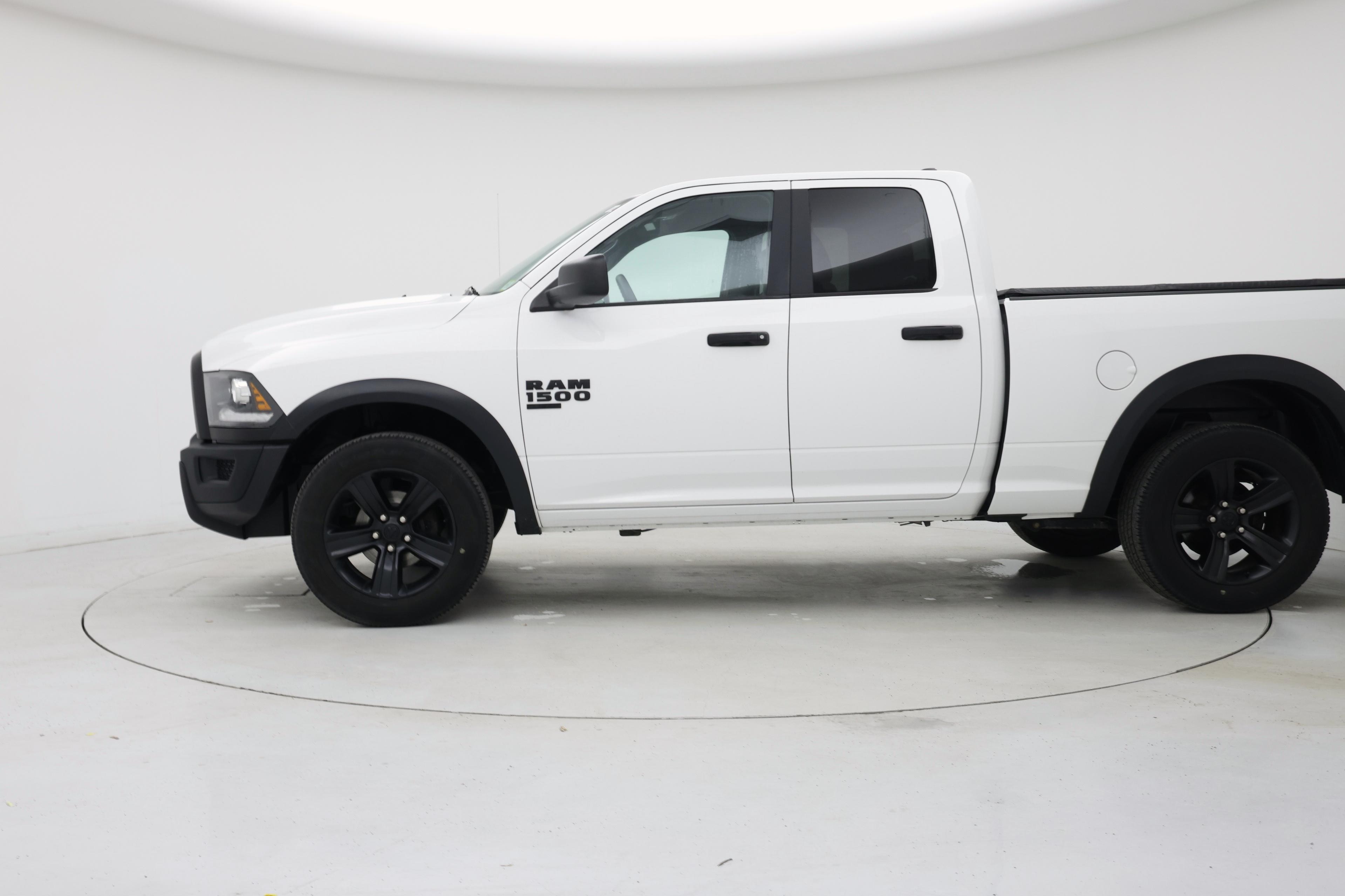 Thumbnail: 2022 RAM 1500 Classic - 3