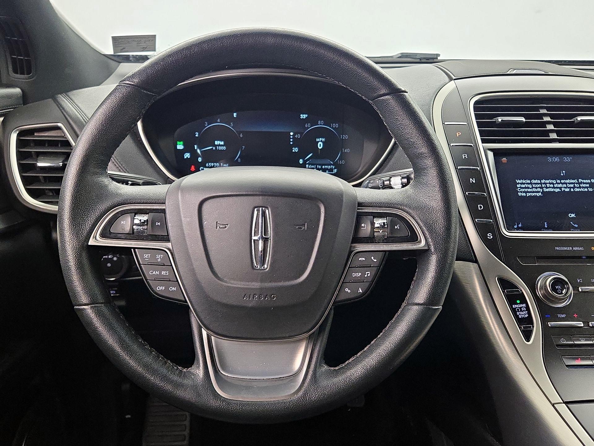 Thumbnail: 2019 Lincoln Nautilus - 10