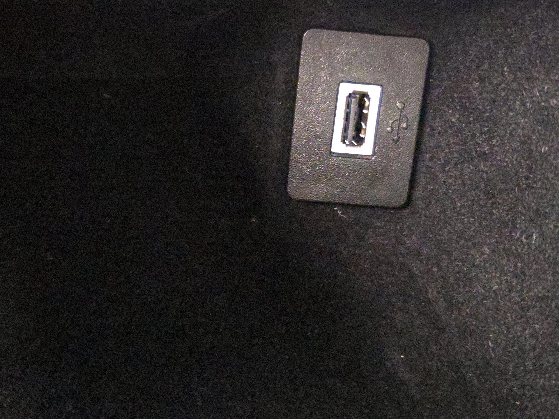 Thumbnail: 2019 Lincoln Nautilus - 18