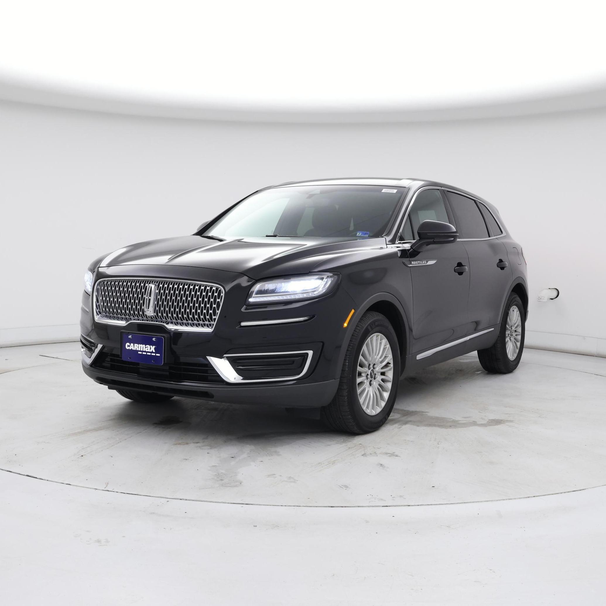 Thumbnail: 2019 Lincoln Nautilus - 4
