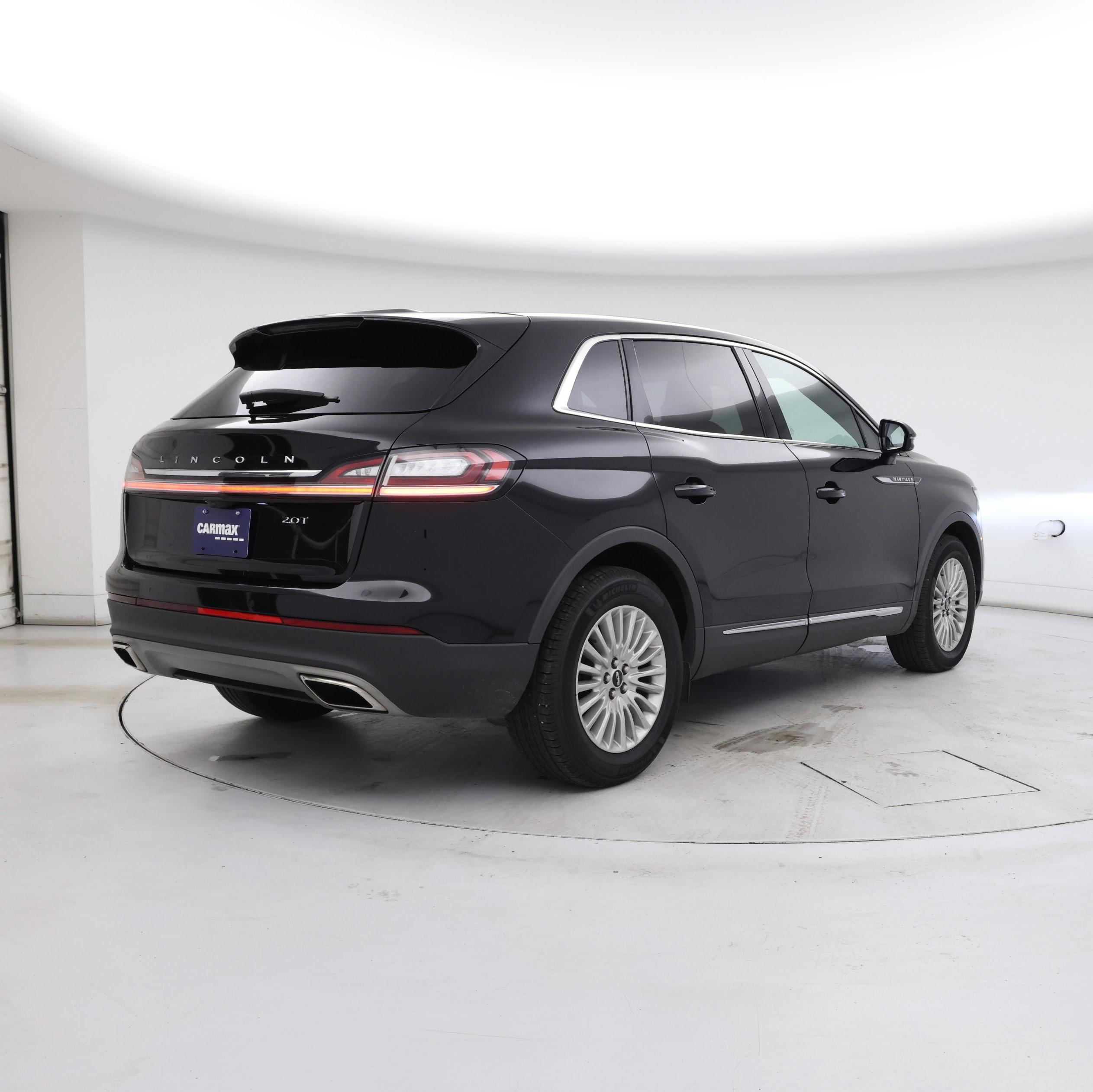 Thumbnail: 2019 Lincoln Nautilus - 8