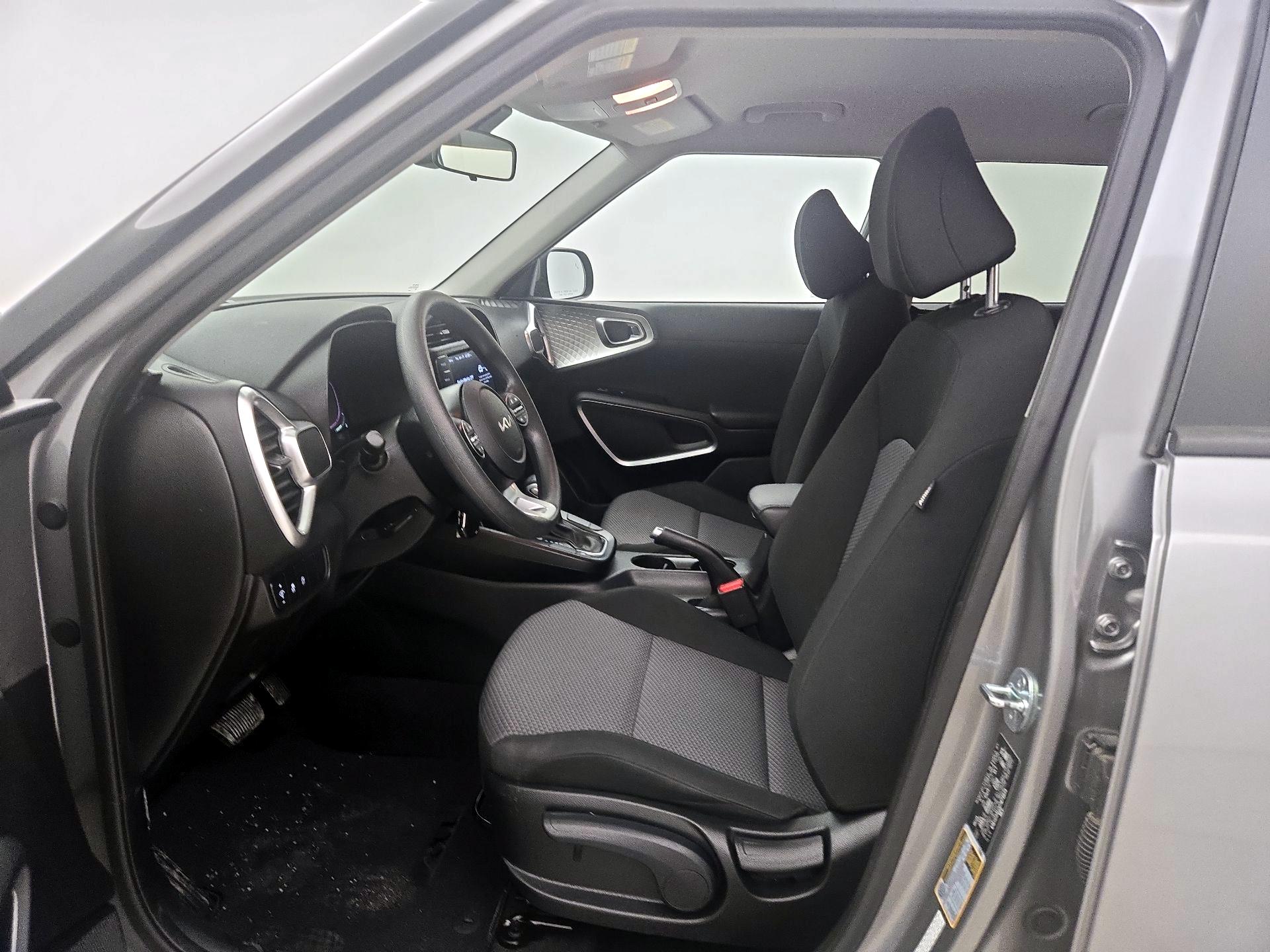 Thumbnail: 2023 Kia Soul - 11