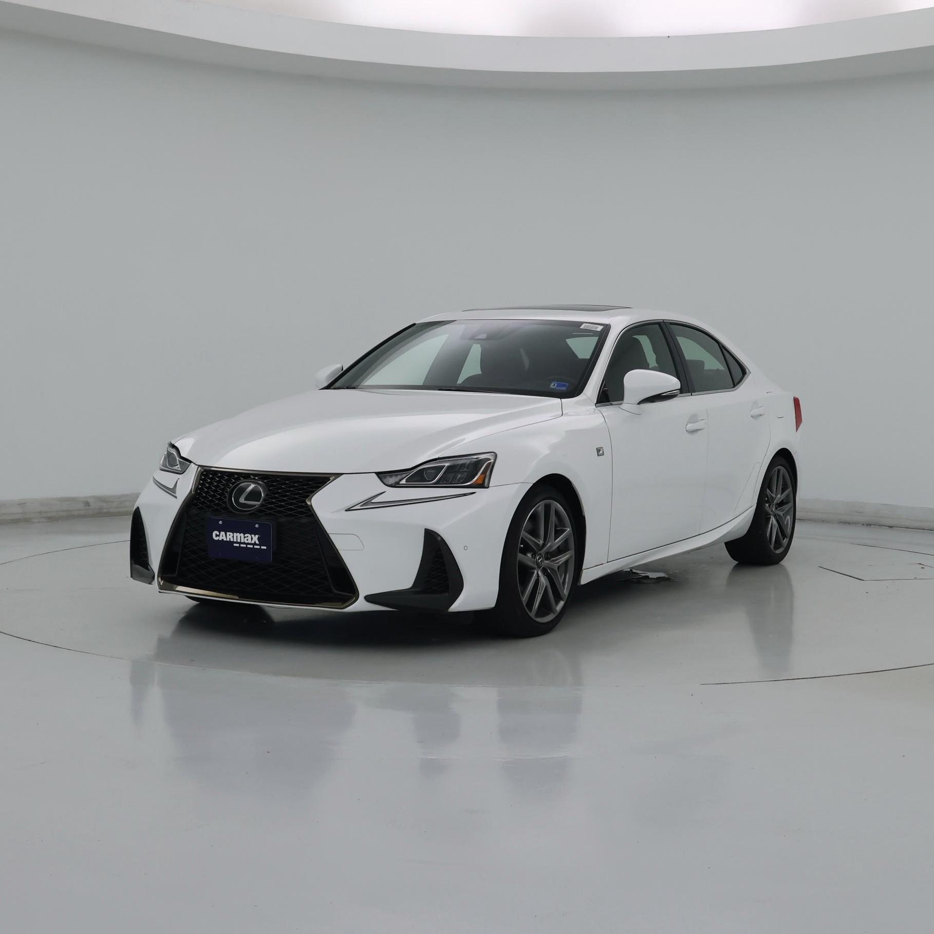 Thumbnail: 2019 Lexus IS - 4