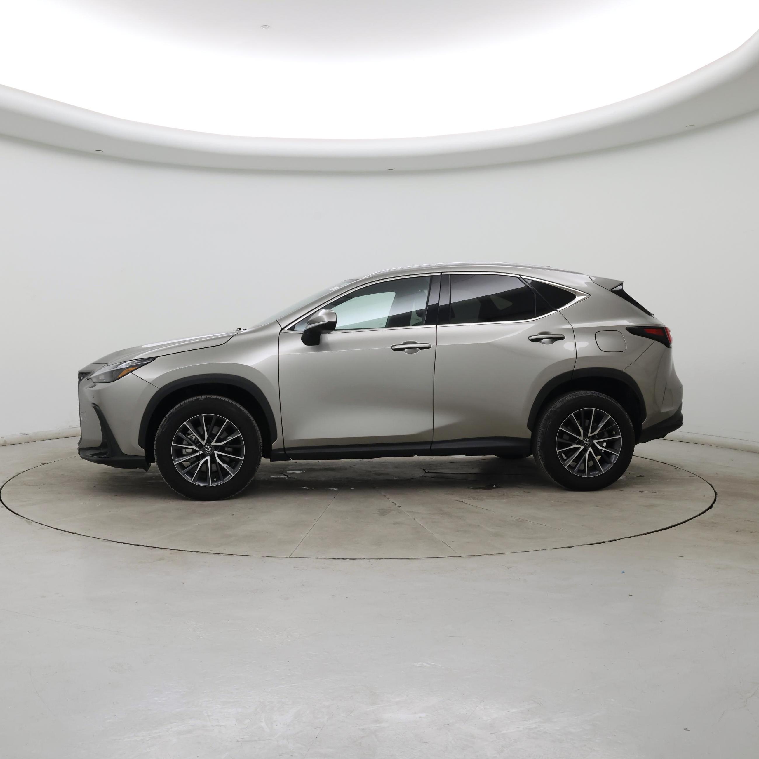Thumbnail: 2023 Lexus NX - 3